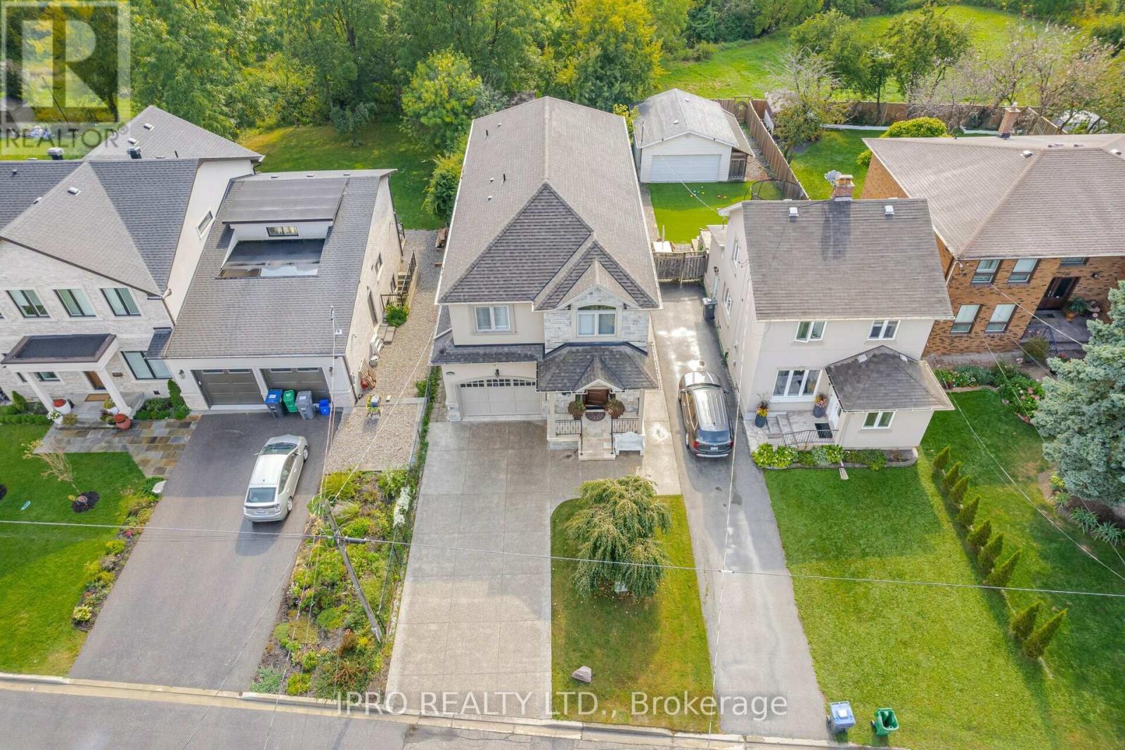 Property at 1080 HAIG BOULEVARD image 1