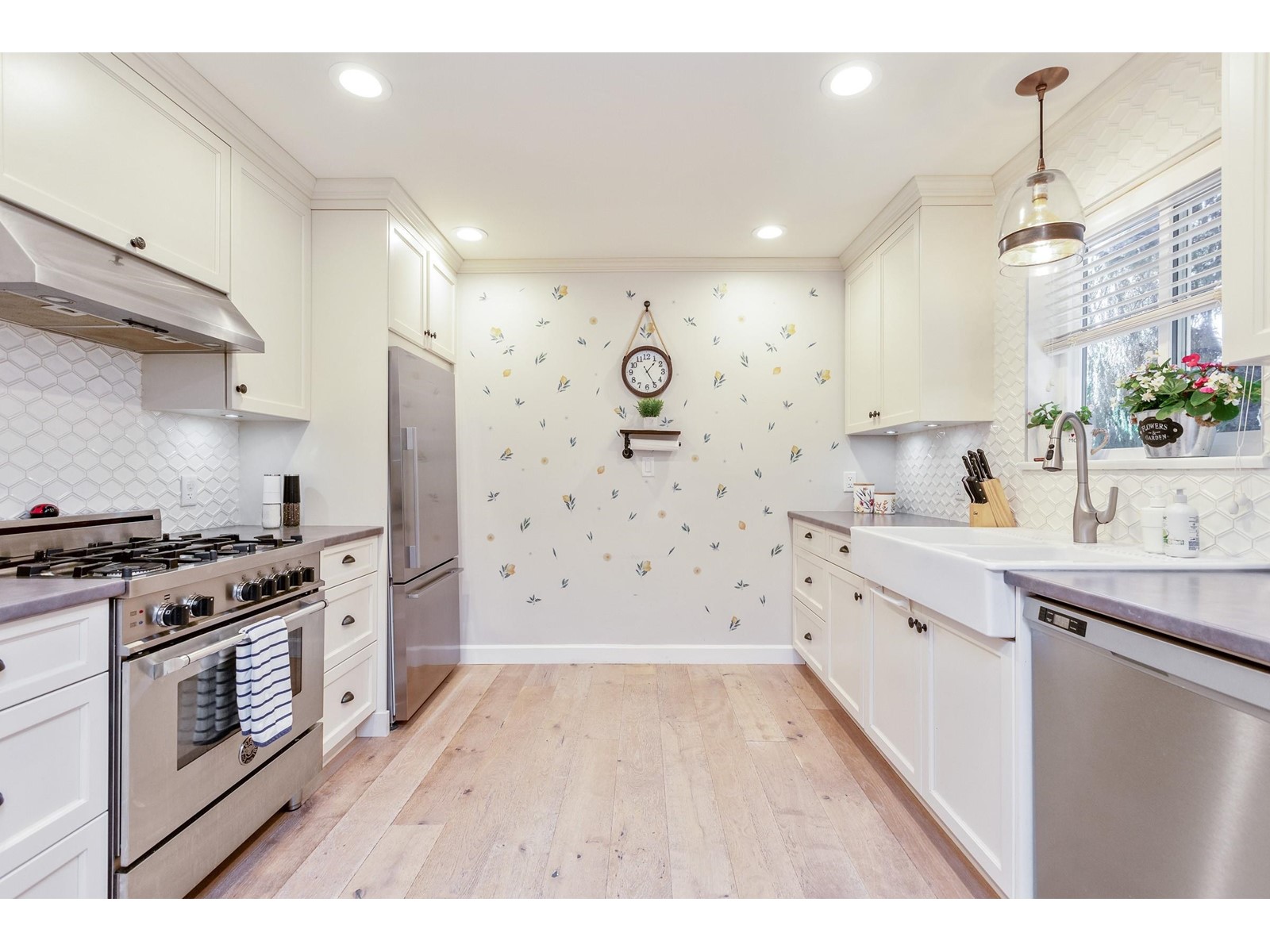 1247 161a Street, Surrey, British Columbia  V4A 6W7 - Photo 16 - R2968279