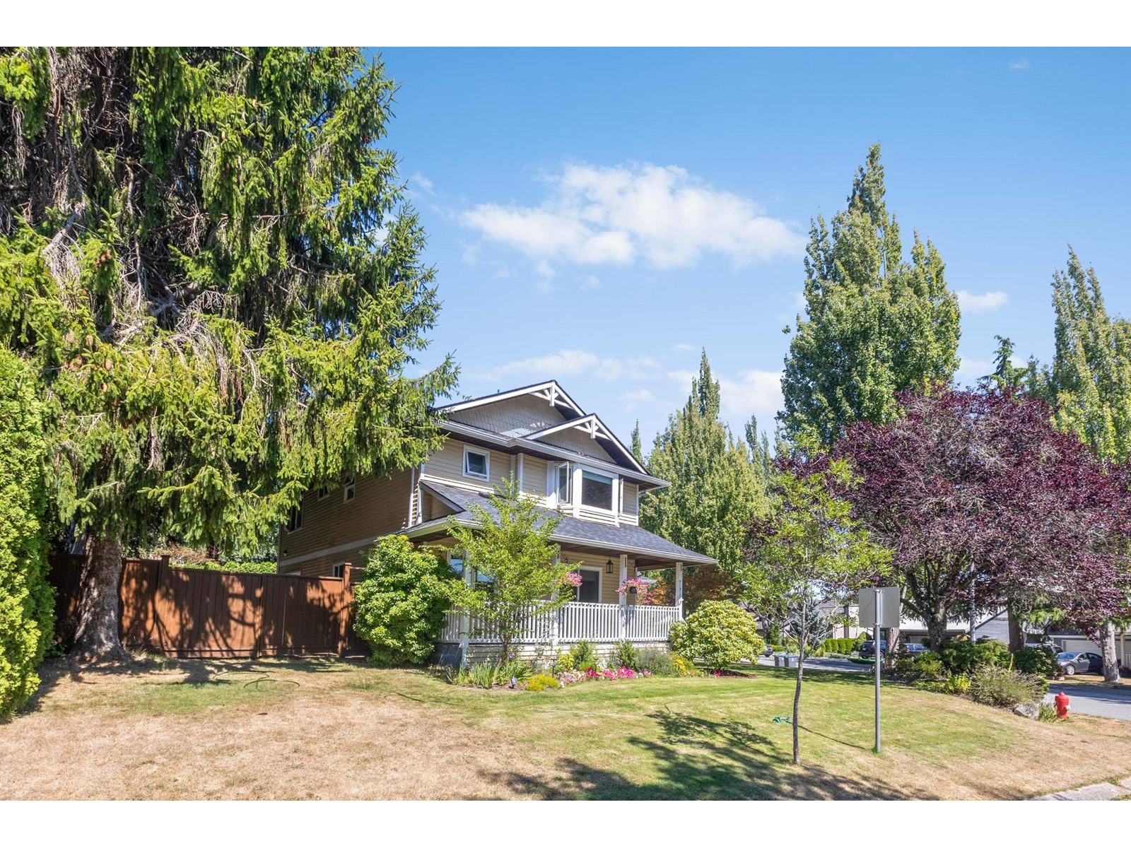 Property at 1247 161A STREET image 2