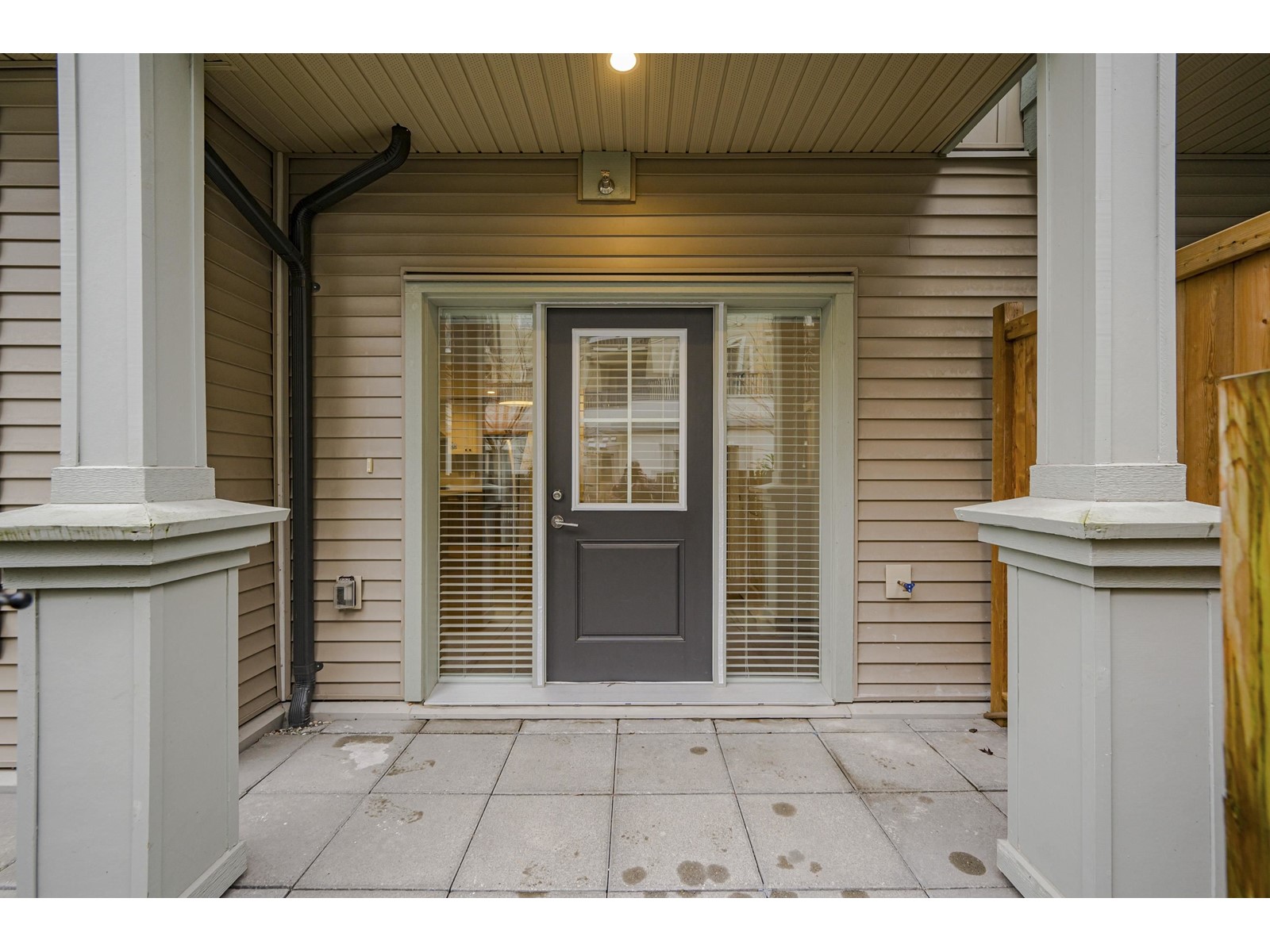Property at 66 20487 65 AVENUE image 1
