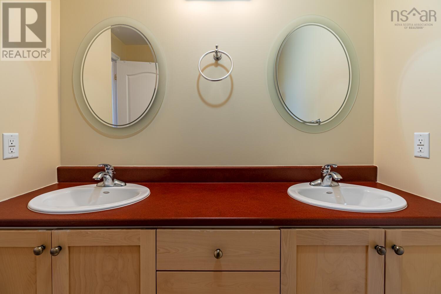 208 36 Southgate Drive, Halifax, Nova Scotia  B4A 4M4 - Photo 22 - 202503356