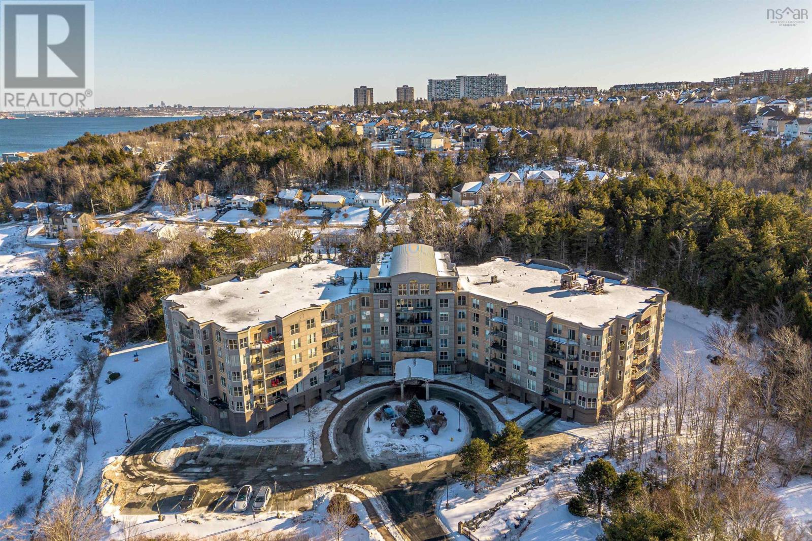 208 36 Southgate Drive, Halifax, Nova Scotia  B4A 4M4 - Photo 4 - 202503356