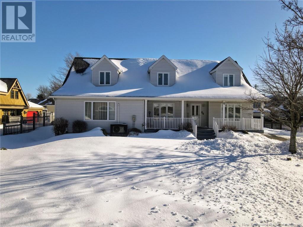 Property at 84 Hamilton image 1