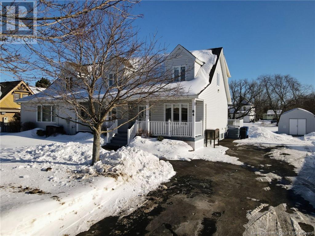 Property at 84 Hamilton image 3