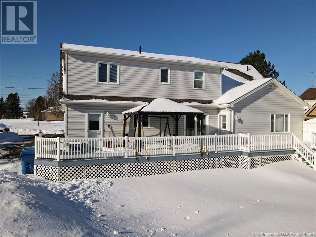 Property at 84 Hamilton image 4
