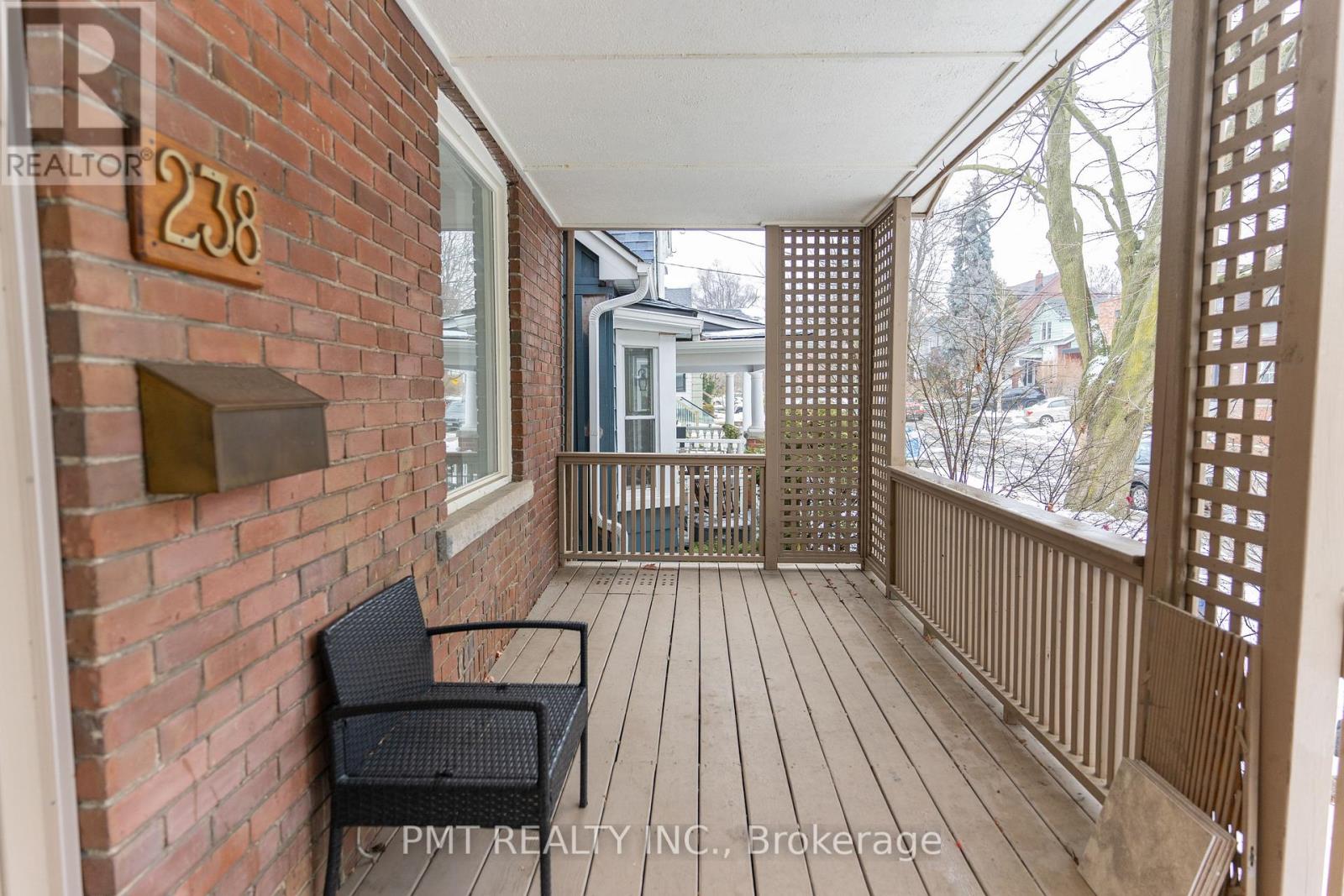 238 Woodfield Road, Toronto (Greenwood-Coxwell), Ontario  M4L 2W7 - Photo 3 - E11982572