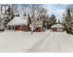 17 EVAN AVENUE, Adjala-Tosorontio, Ontario