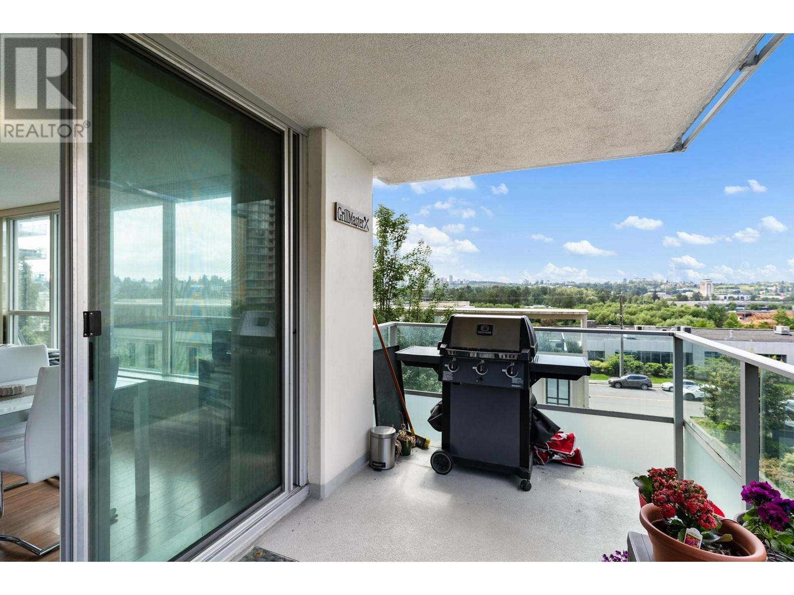 405 2200 Douglas Road, Burnaby, British Columbia  V5C 5A7 - Photo 17 - R2967023