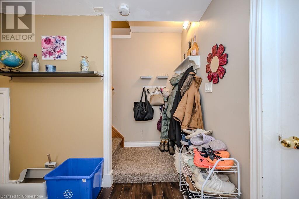 337 Ironwood Road Unit# Basement, Guelph, Ontario  N1G 3P2 - Photo 6 - 40700422