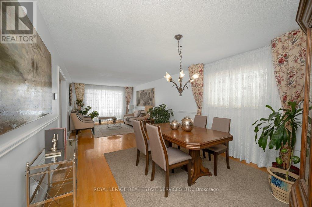 2015 Madden Boulevard, Oakville, Ontario  L6H 3L7 - Photo 10 - W11982660