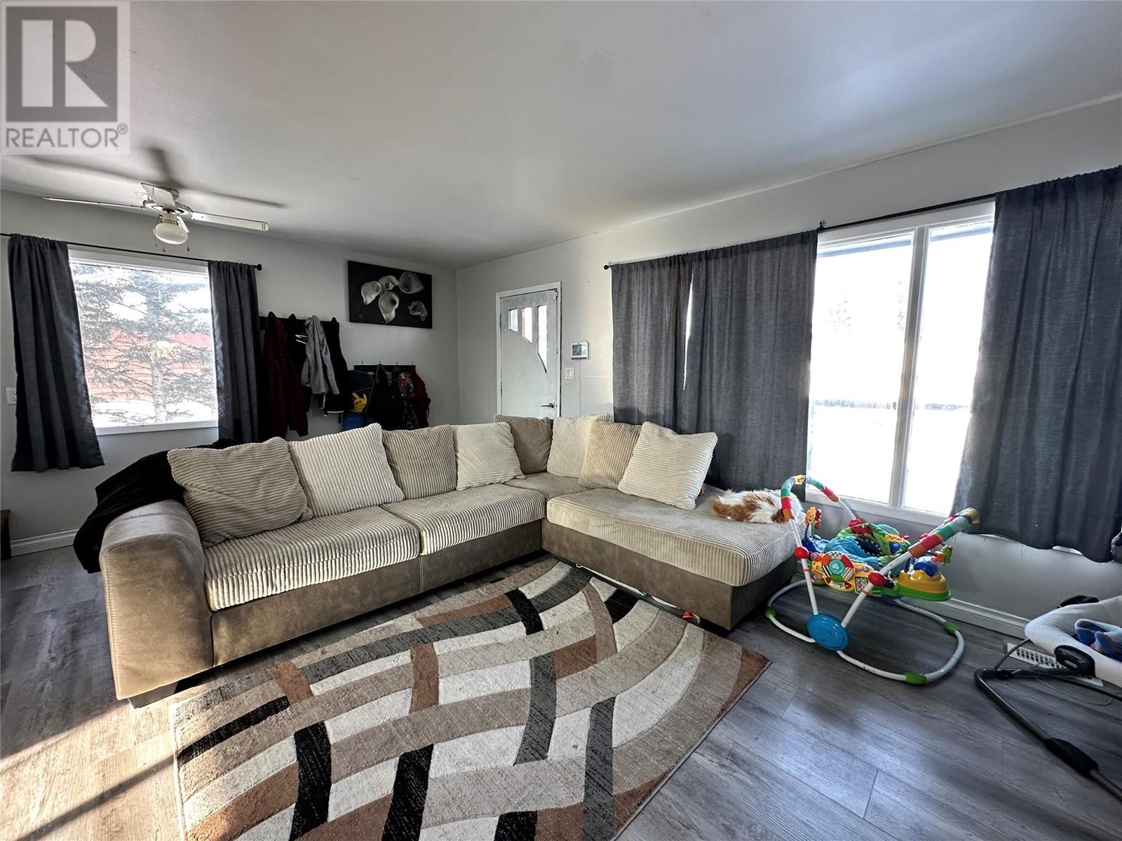1913 109 Avenue, Dawson Creek, British Columbia  V1G 2V8 - Photo 4 - 10336186