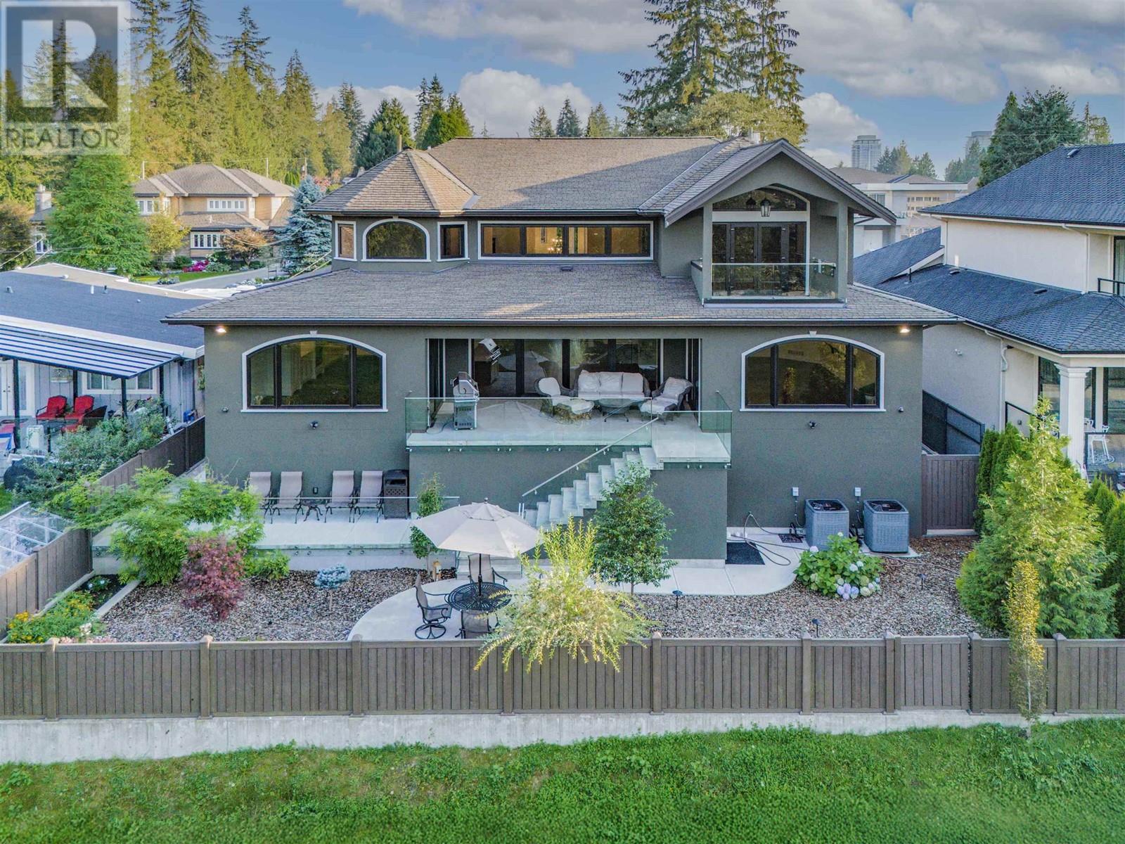 1213 Cottonwood Avenue, Coquitlam, British Columbia  V3J 2T4 - Photo 3 - R2947877