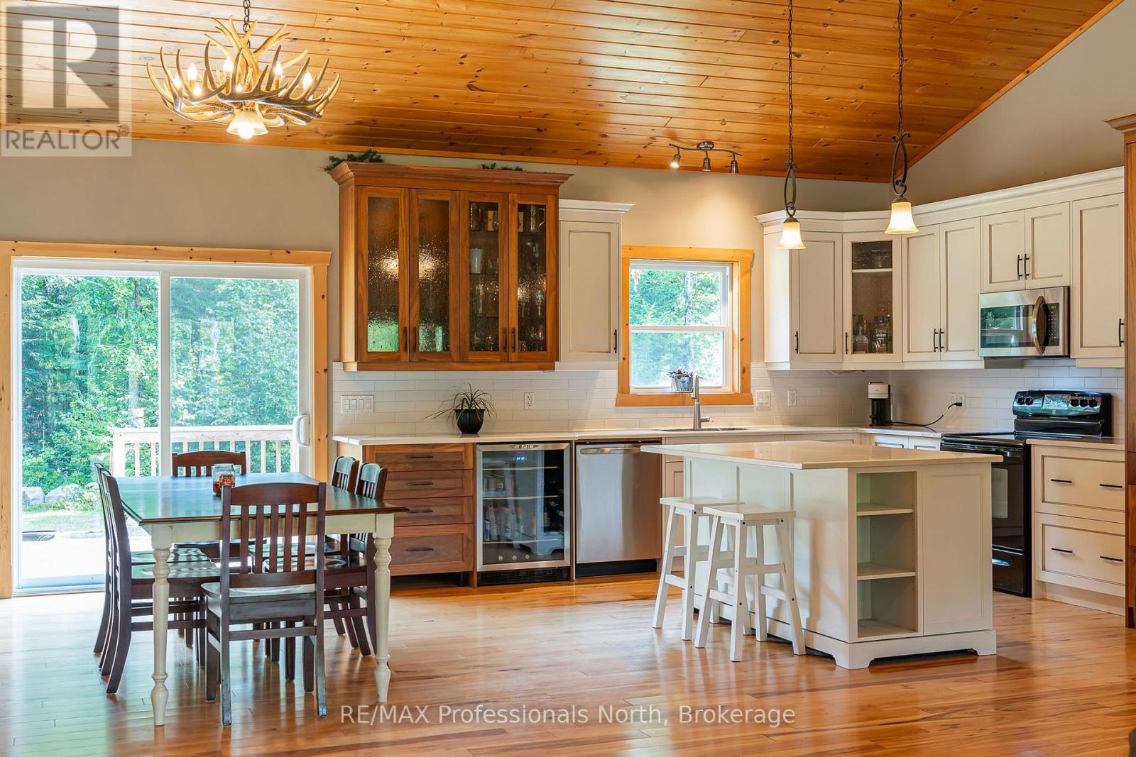 2538 Gelert Road, Minden Hills, Ontario  K0M 2K0 - Photo 17 - X11982729