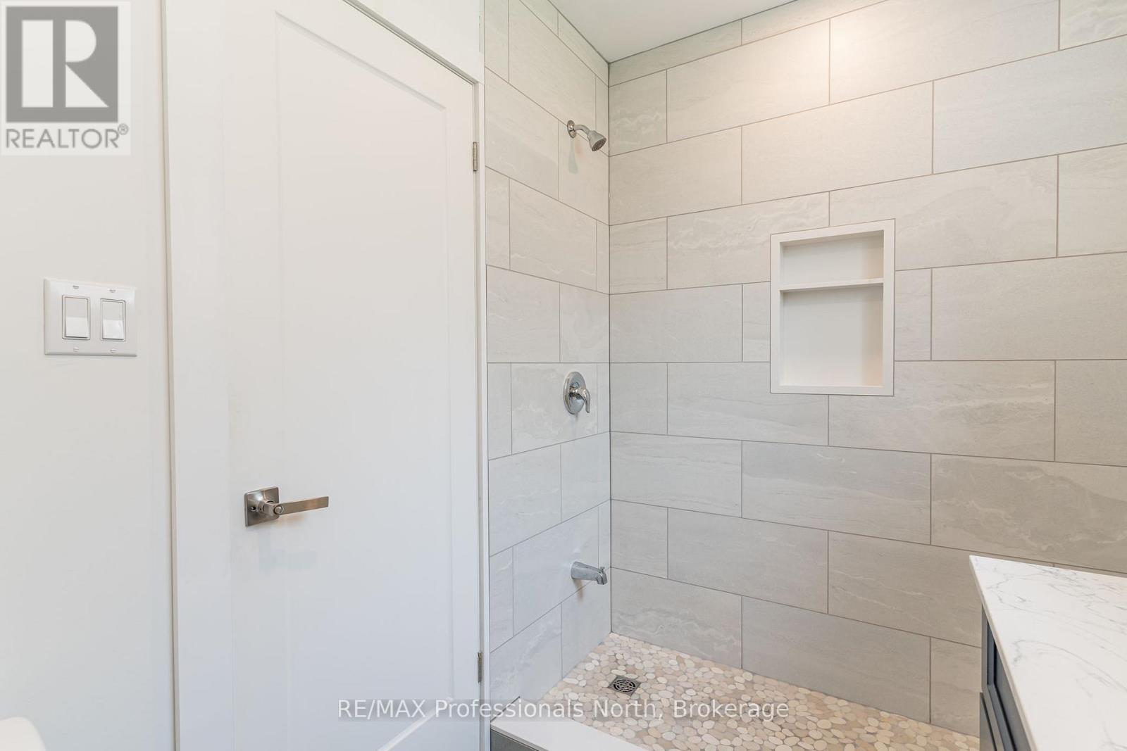 2538 Gelert Road, Minden Hills, Ontario  K0M 2K0 - Photo 37 - X11982729