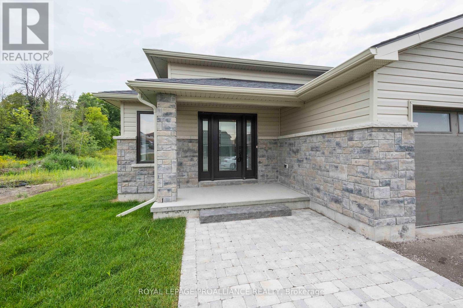 Property at 79 MEAGAN LANE image 3