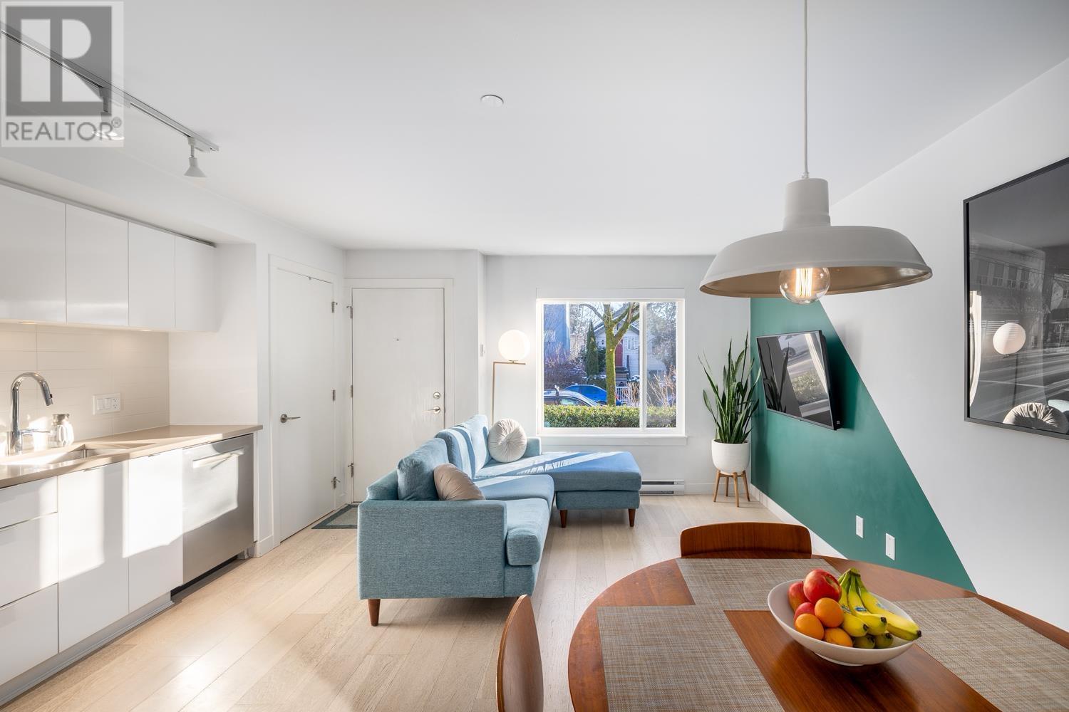 Listing Picture 12 of 24 : 103 453 E 16TH AVENUE, Vancouver / 溫哥華 - 魯藝地產 Yvonne Lu Group - MLS Medallion Club Member