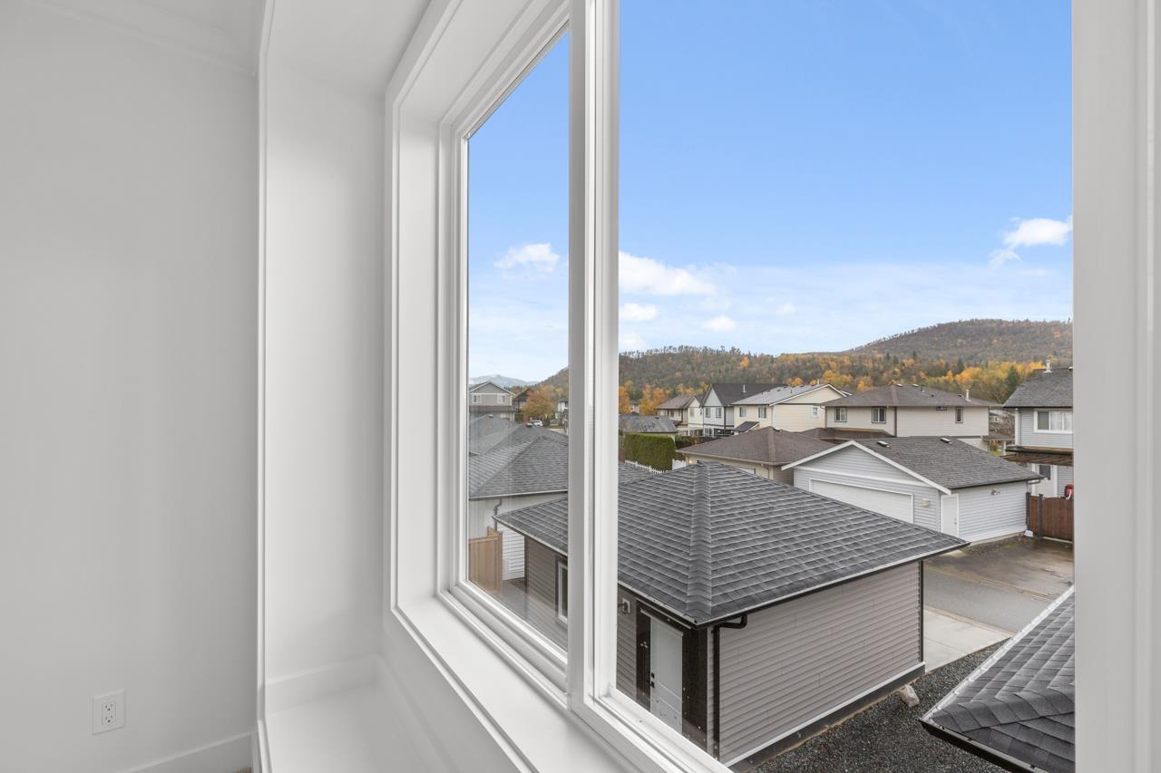 4470 Stephen Leacock Drive, Abbotsford, British Columbia  V2T 5B6 - Photo 35 - R2968823