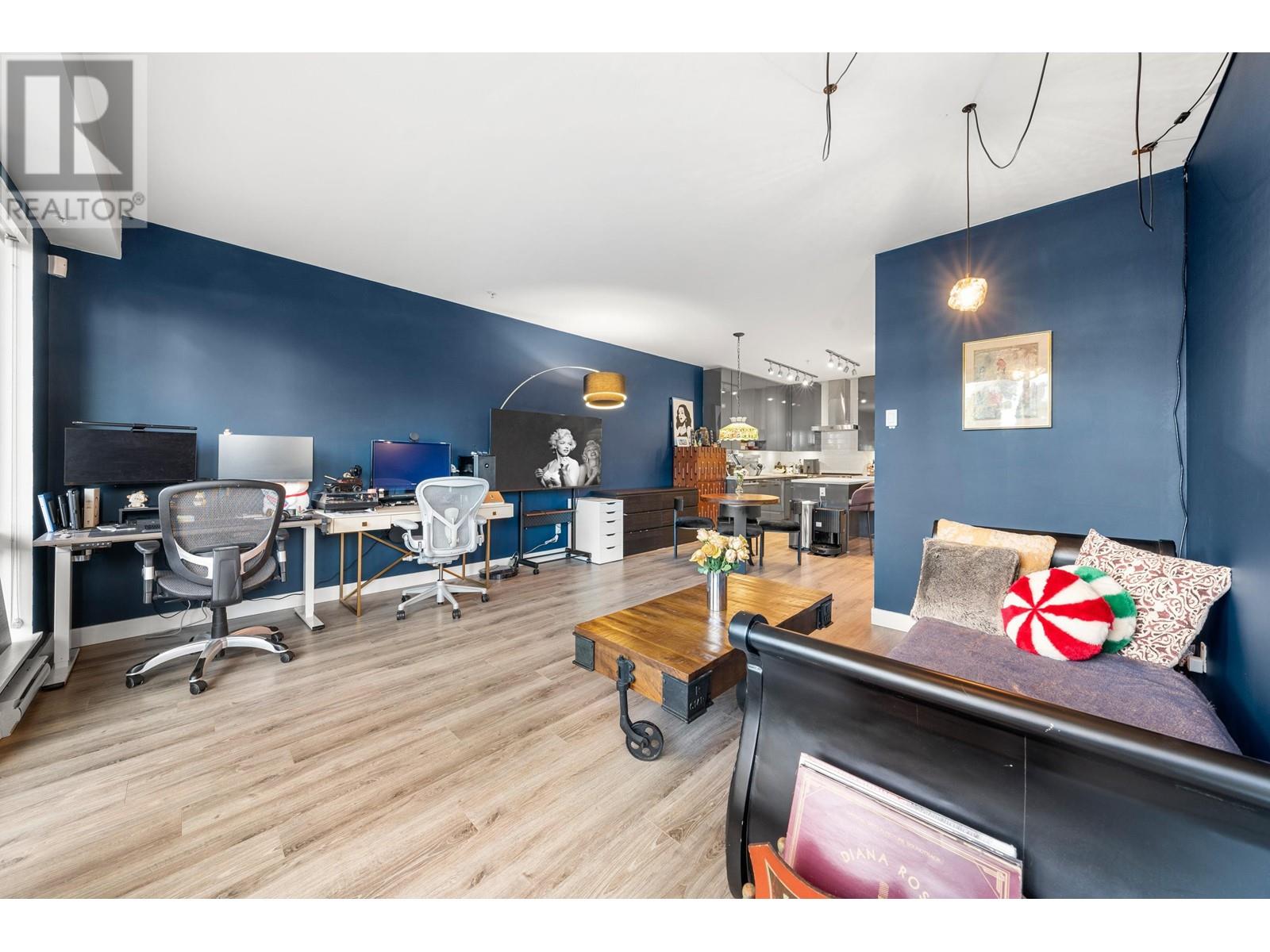Listing Picture 14 of 36 : 114 1768 GILMORE AVENUE, Burnaby / 本拿比 - 魯藝地產 Yvonne Lu Group - MLS Medallion Club Member