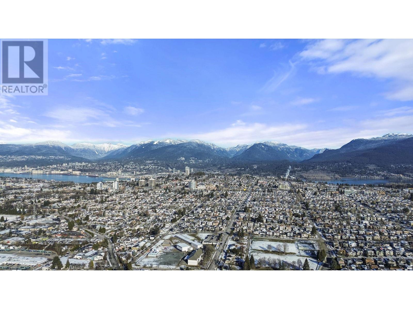 Listing Picture 32 of 36 : 114 1768 GILMORE AVENUE, Burnaby / 本拿比 - 魯藝地產 Yvonne Lu Group - MLS Medallion Club Member