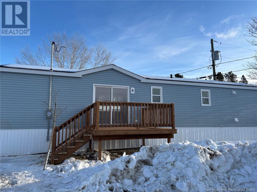 8 Fraser, St. Stephen, New Brunswick  E3L 4B8 - Photo 3 - NB112956