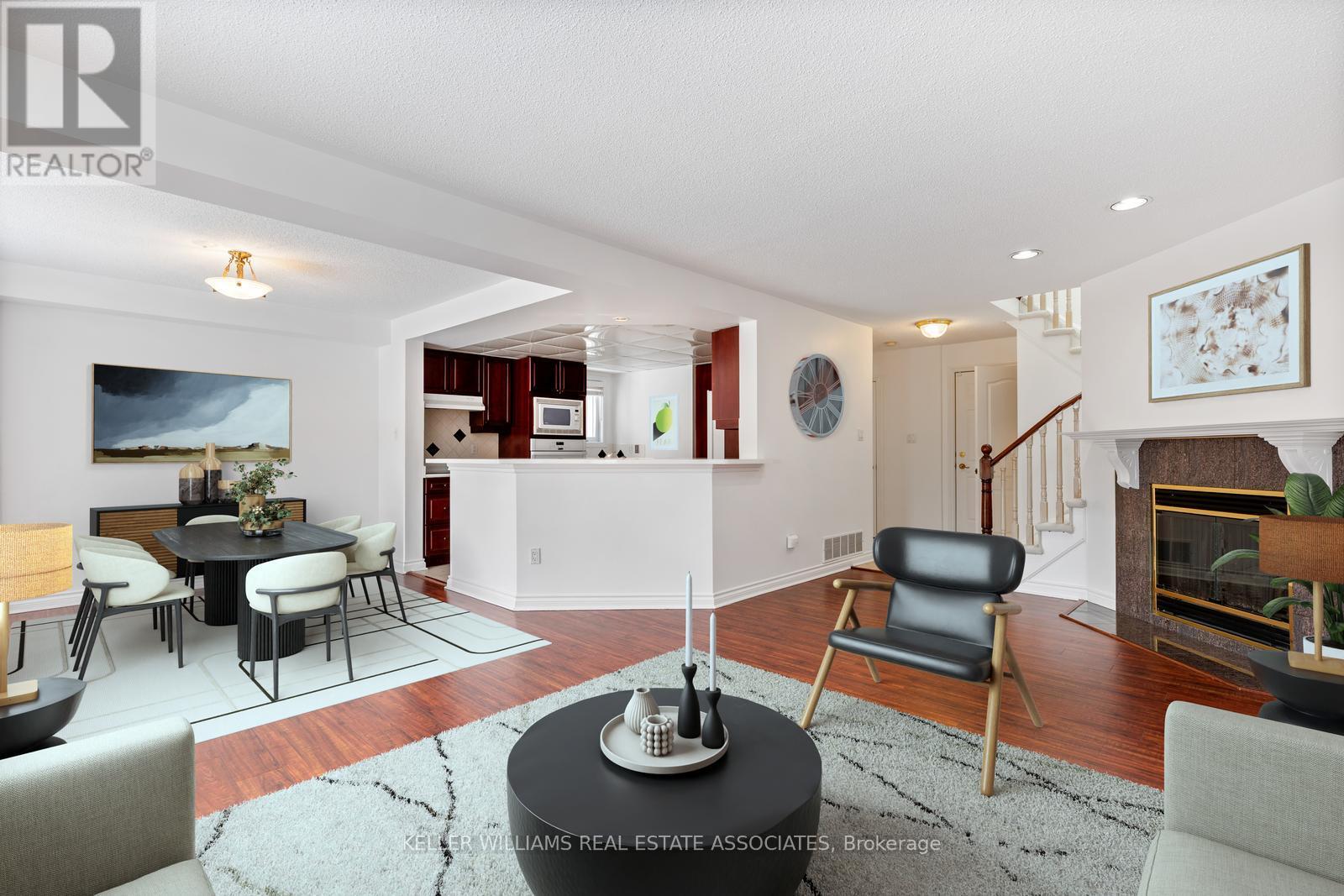 Property at 60 - 5480 GLEN ERIN DRIVE image 4