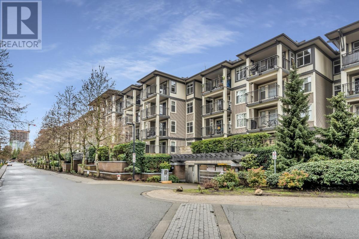 Listing Picture 27 of 28 : 302 4833 BRENTWOOD DRIVE, Burnaby / 本拿比 - 魯藝地產 Yvonne Lu Group - MLS Medallion Club Member