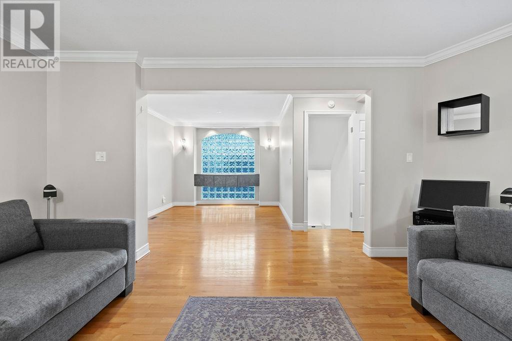 3998 Phyllis Road, North Vancouver, British Columbia  V7K 2V1 - Photo 14 - R2969282