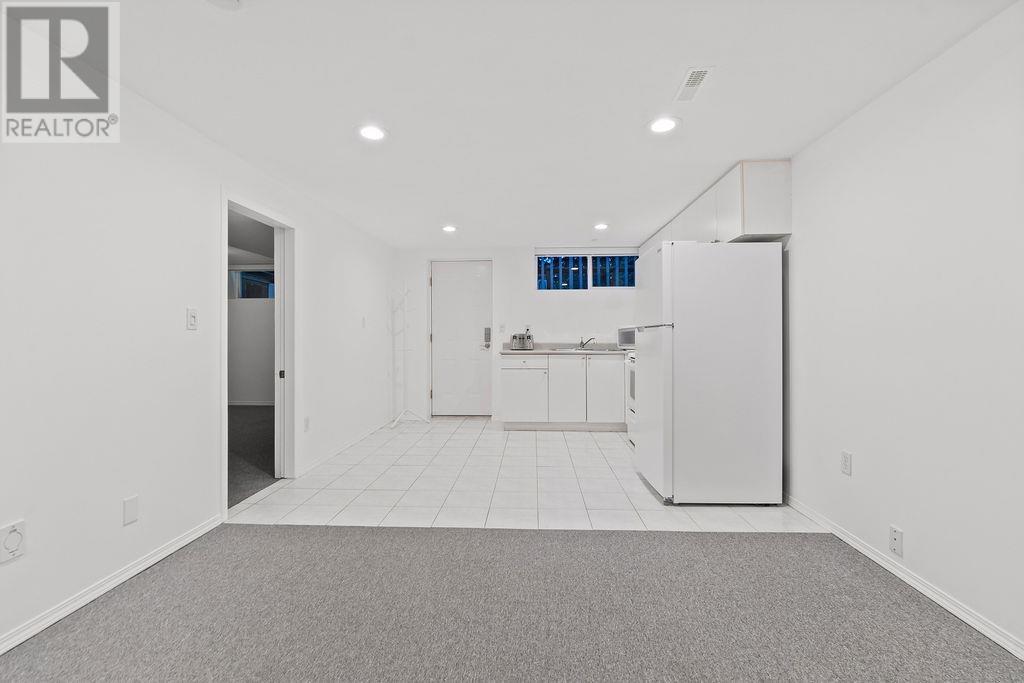 3998 Phyllis Road, North Vancouver, British Columbia  V7K 2V1 - Photo 25 - R2969282