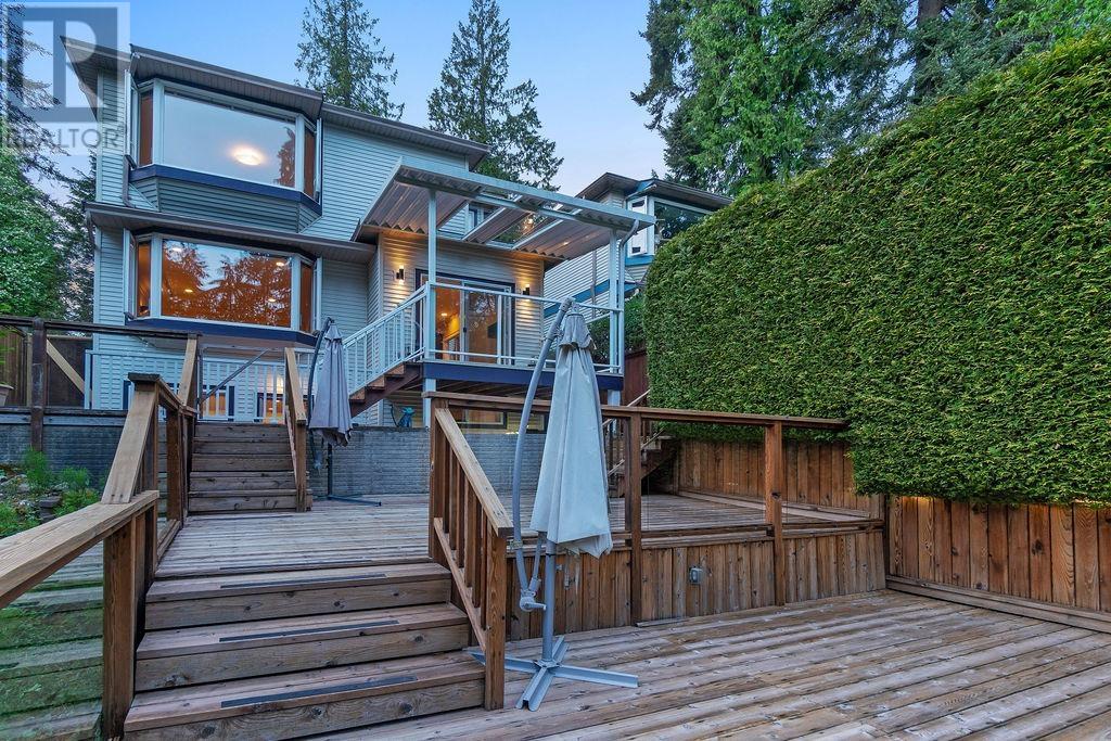 3998 Phyllis Road, North Vancouver, British Columbia  V7K 2V1 - Photo 32 - R2969282