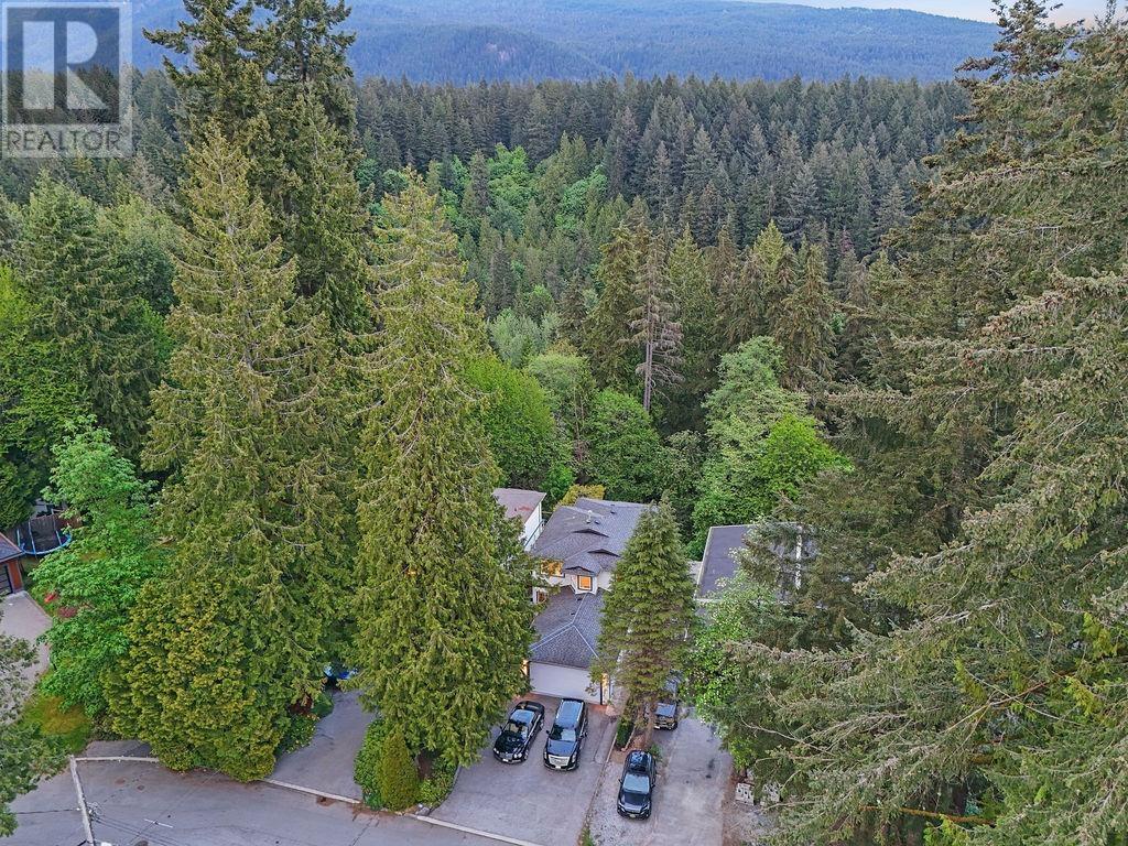3998 Phyllis Road, North Vancouver, British Columbia  V7K 2V1 - Photo 34 - R2969282