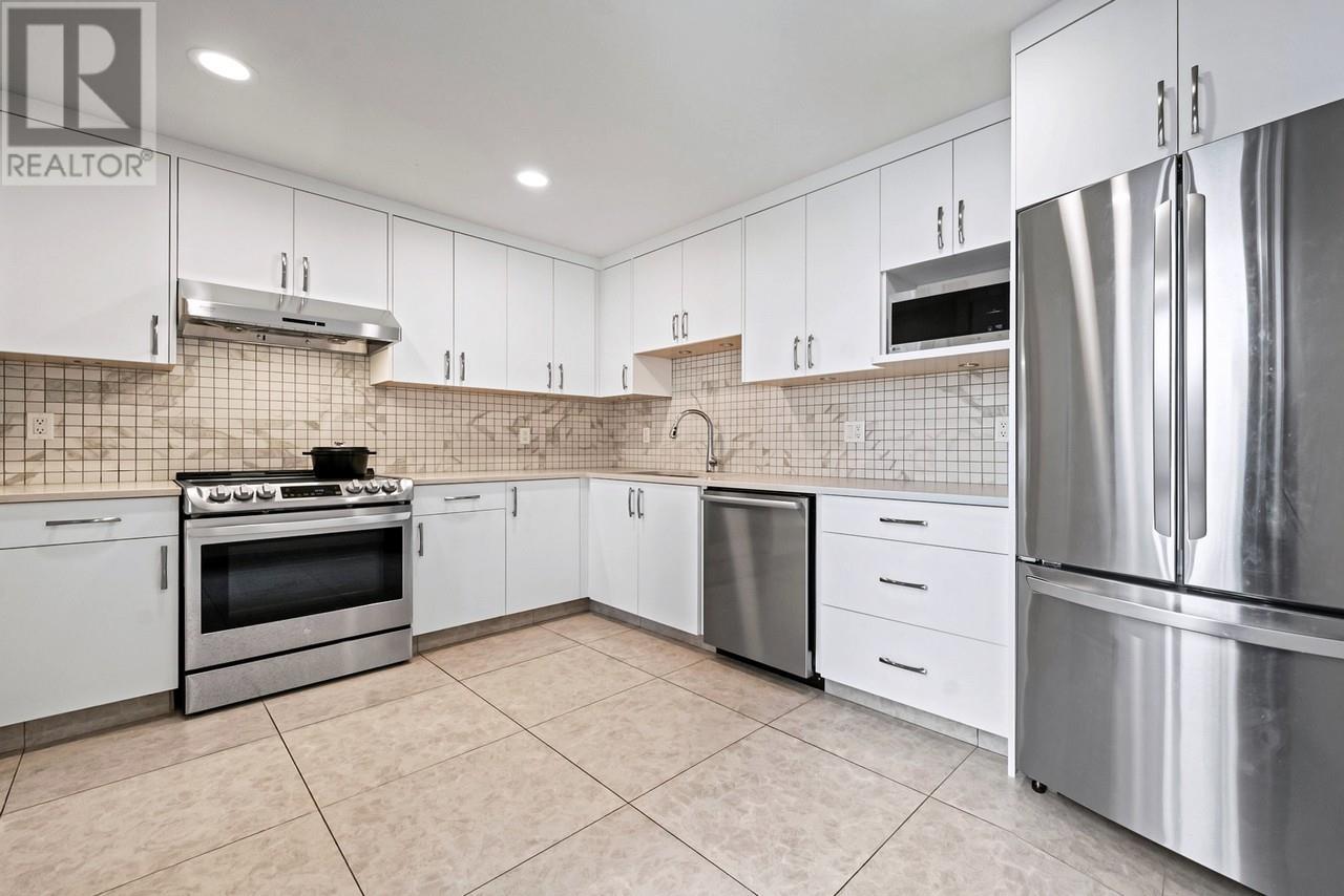 401 2015 Beach Avenue, Vancouver, British Columbia  V6G 1Z3 - Photo 18 - R2968366