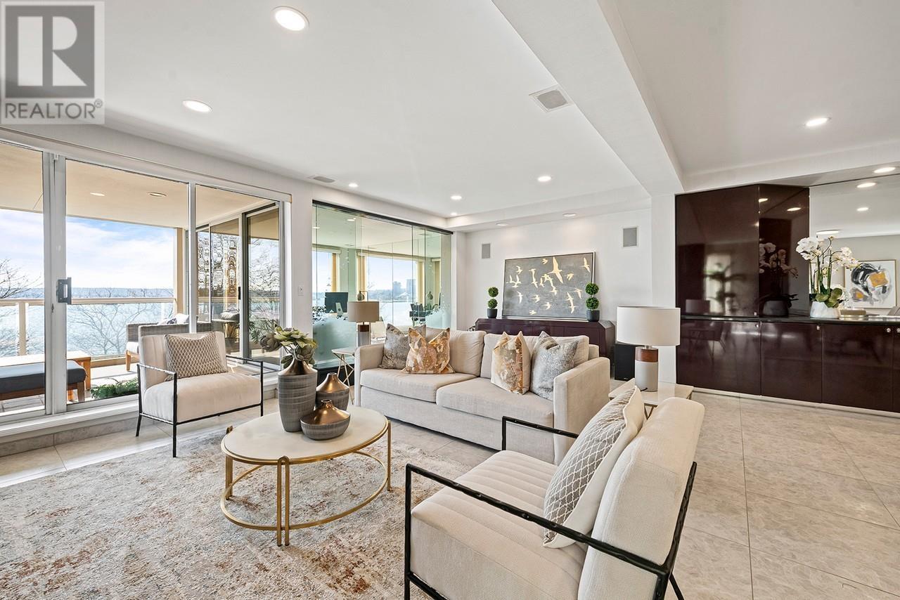 401 2015 Beach Avenue, Vancouver, British Columbia  V6G 1Z3 - Photo 15 - R2968366