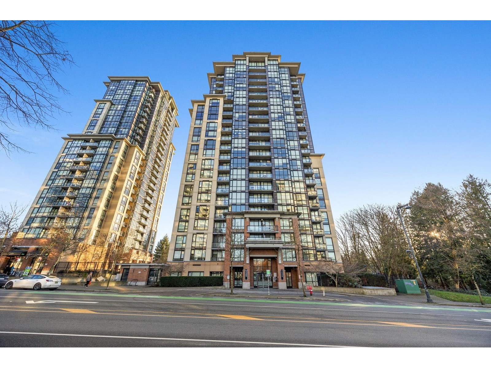 Property at 1608 13380 108 AVENUE image 4