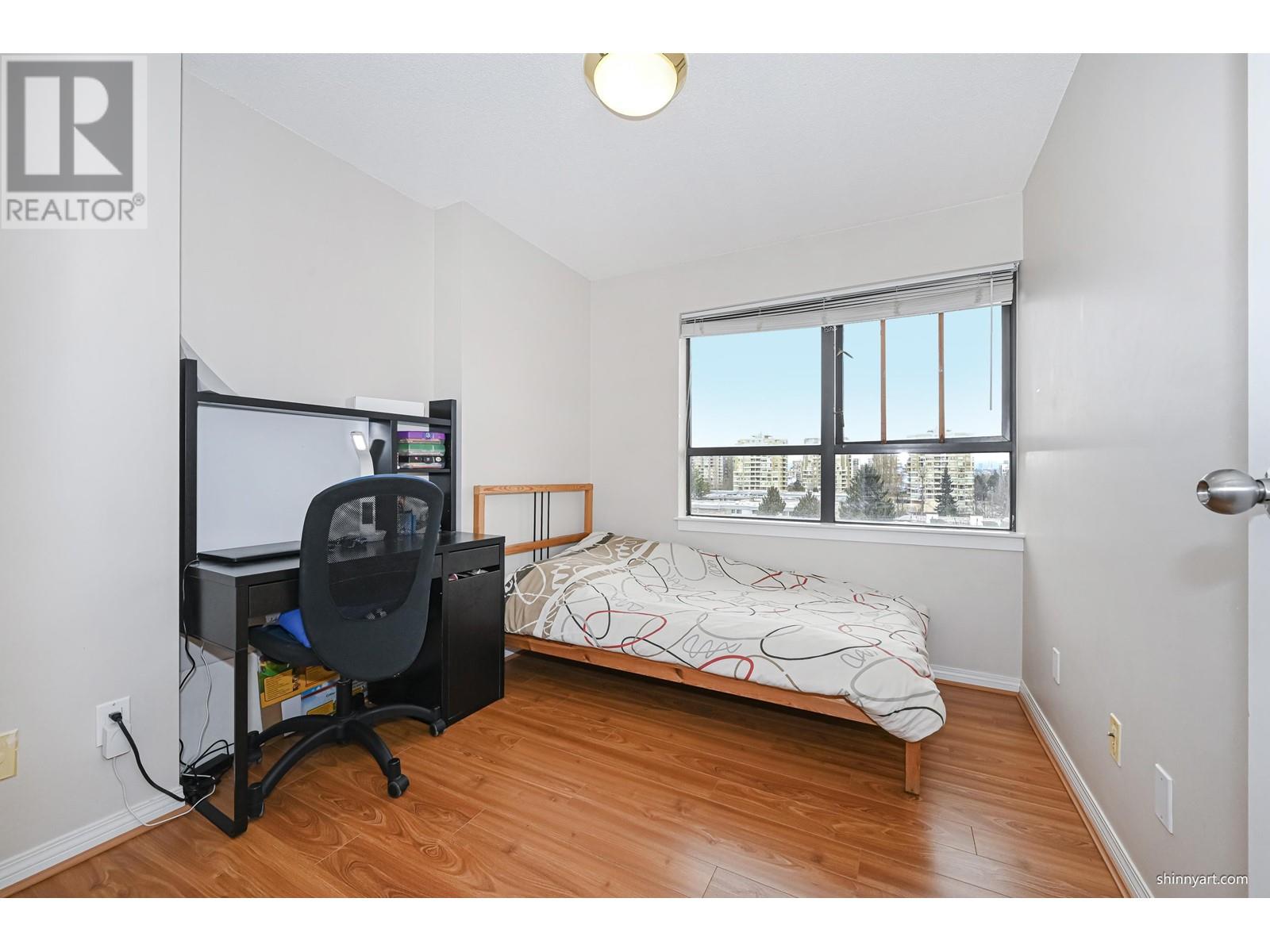 Listing Picture 13 of 32 : 805 6611 COONEY ROAD, Richmond / 烈治文 - 魯藝地產 Yvonne Lu Group - MLS Medallion Club Member