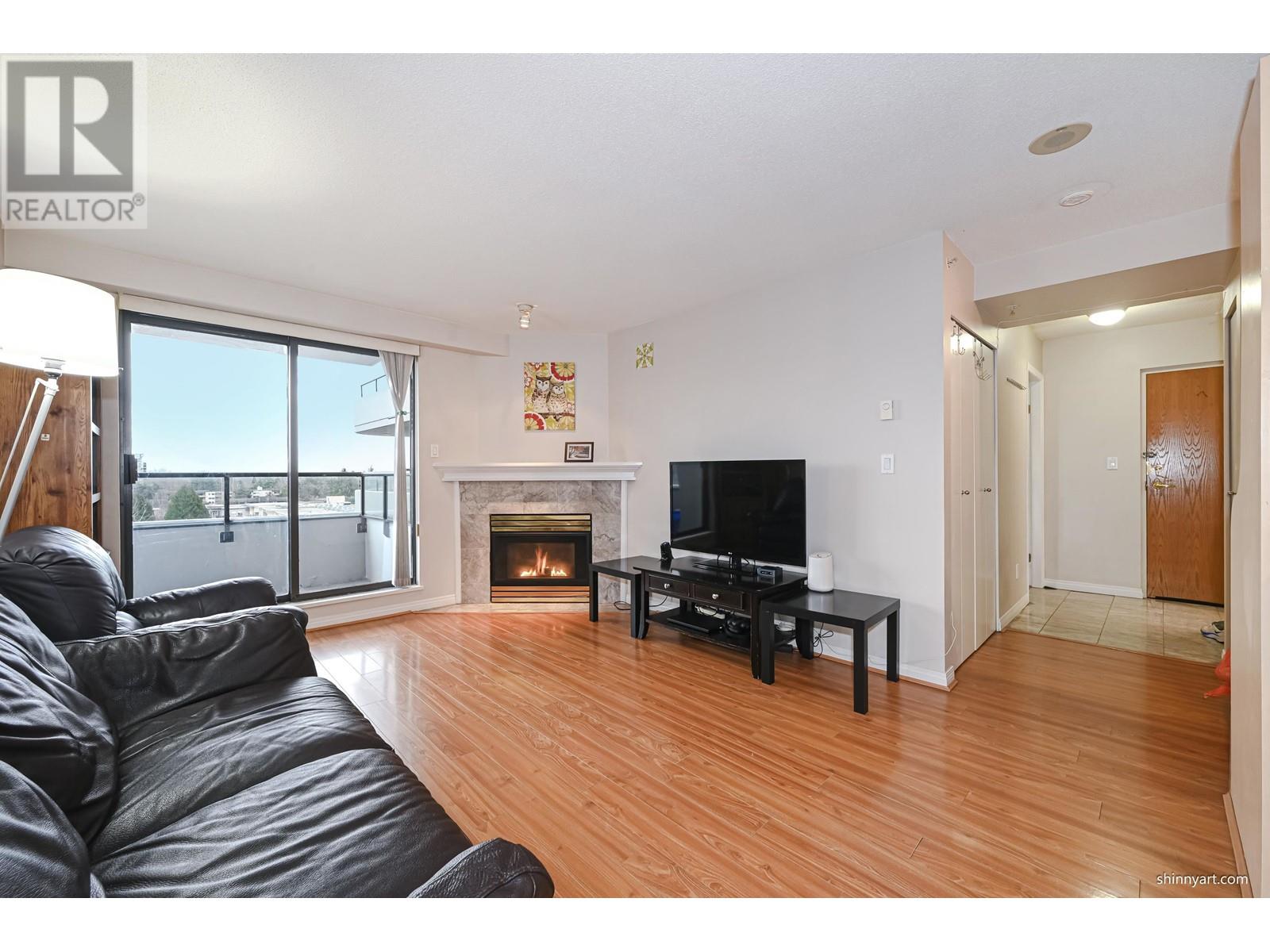 Listing Picture 20 of 32 : 805 6611 COONEY ROAD, Richmond / 烈治文 - 魯藝地產 Yvonne Lu Group - MLS Medallion Club Member