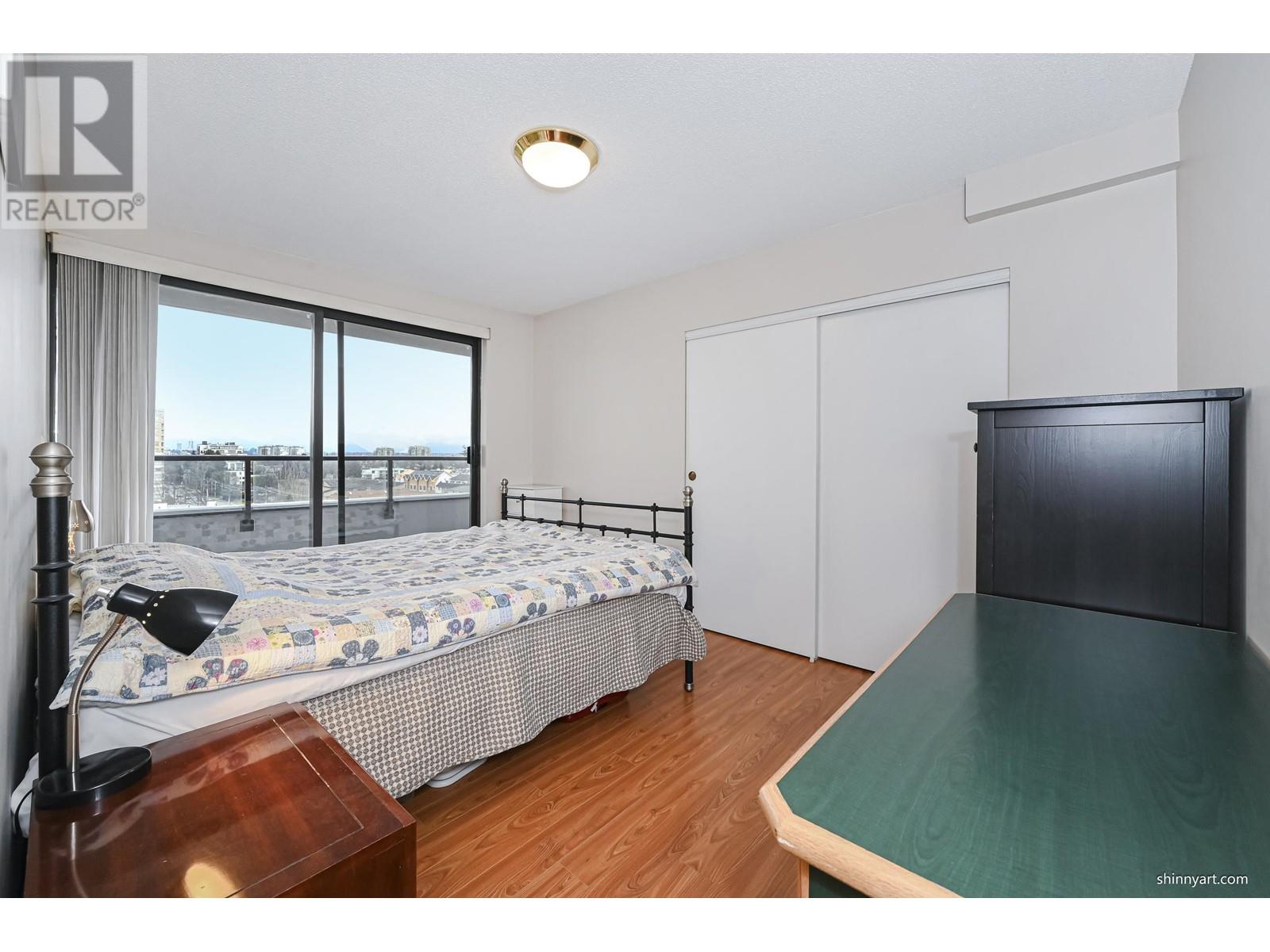 Listing Picture 12 of 32 : 805 6611 COONEY ROAD, Richmond / 烈治文 - 魯藝地產 Yvonne Lu Group - MLS Medallion Club Member