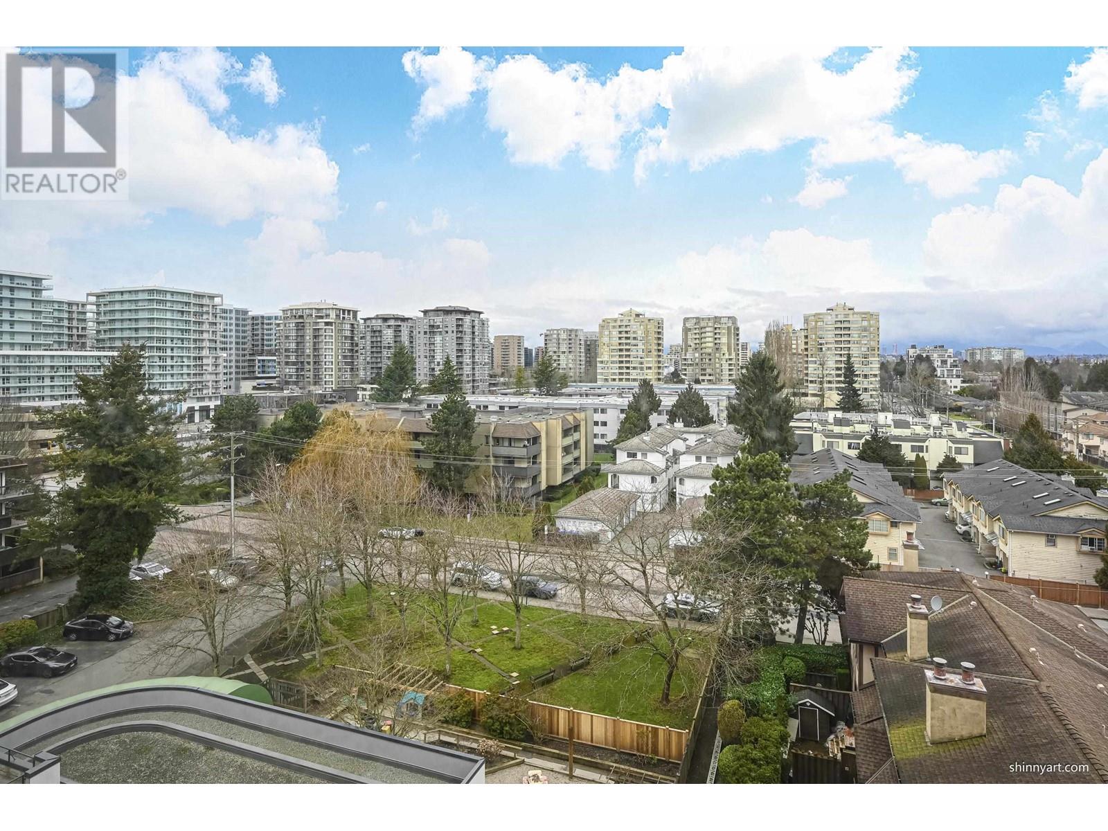 Listing Picture 24 of 32 : 805 6611 COONEY ROAD, Richmond / 烈治文 - 魯藝地產 Yvonne Lu Group - MLS Medallion Club Member