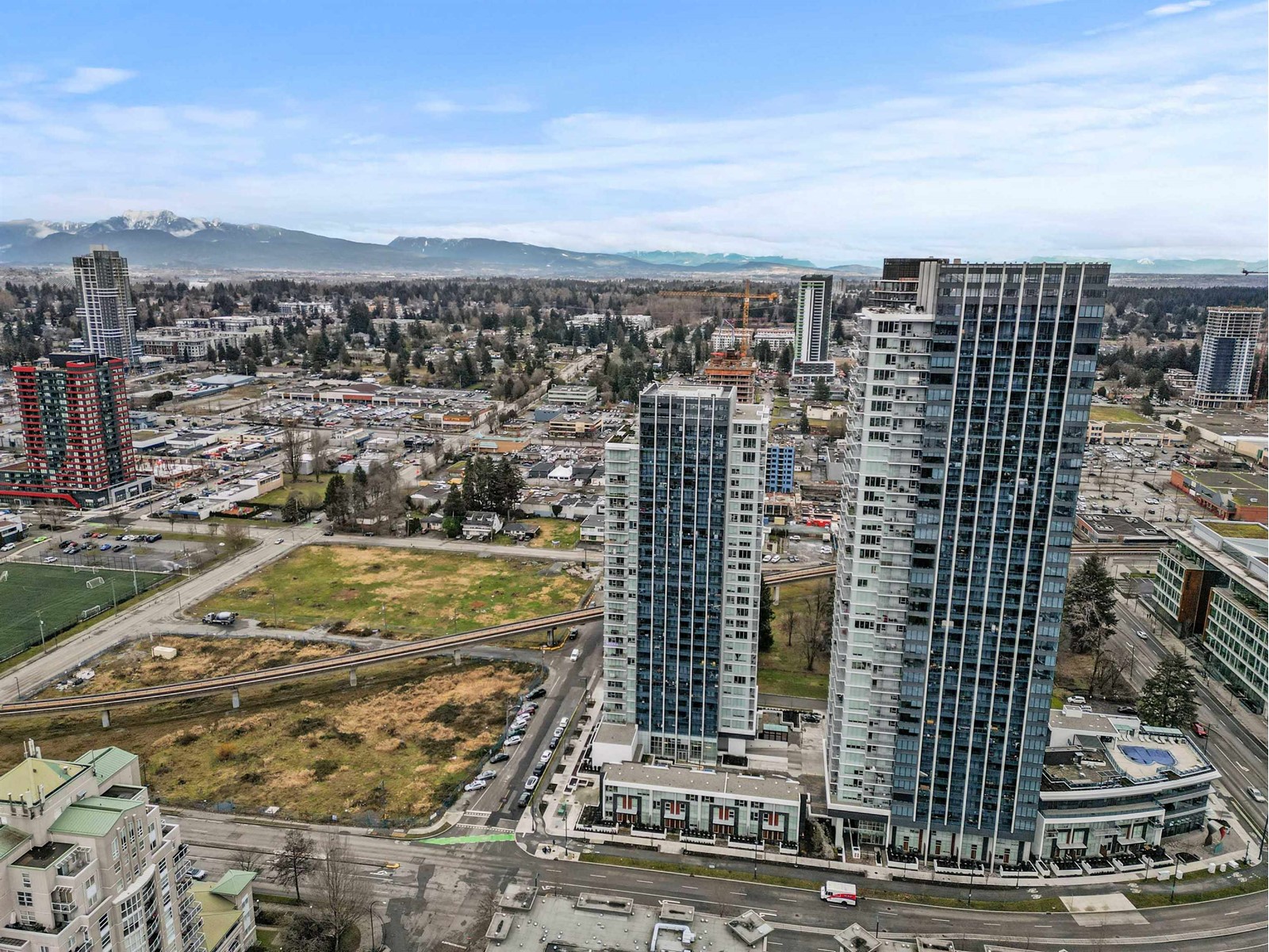 1308 13428 105 Avenue, Surrey, British Columbia  V3T 0S6 - Photo 2 - R2968802