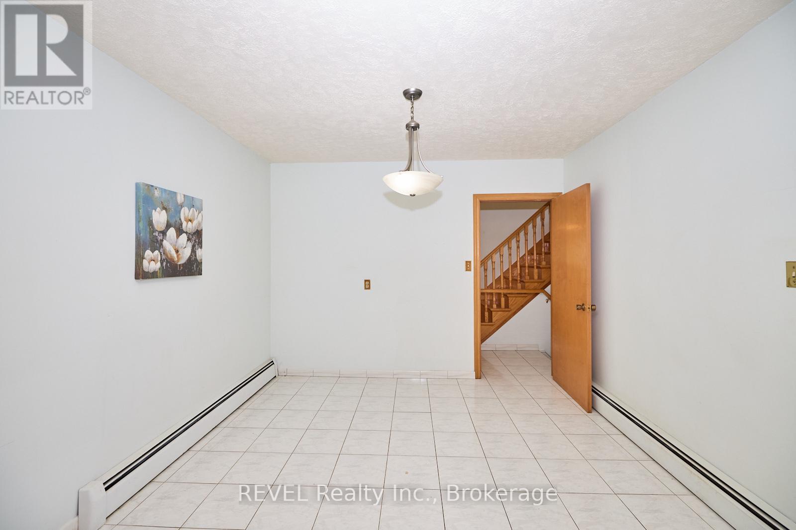 170 Iva Street, Welland, Ontario  L3B 1W6 - Photo 13 - X11982949