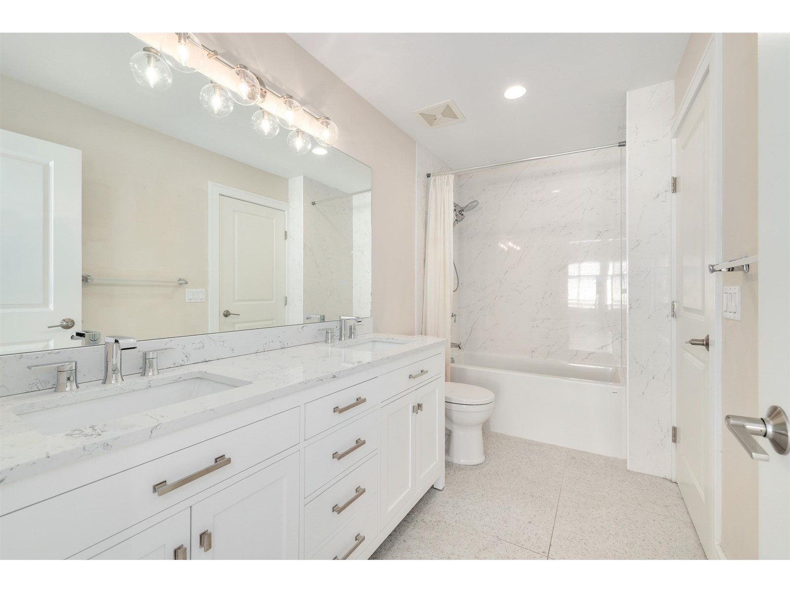 2323 133 Street, Surrey, British Columbia  V4A 9T7 - Photo 32 - R2968905
