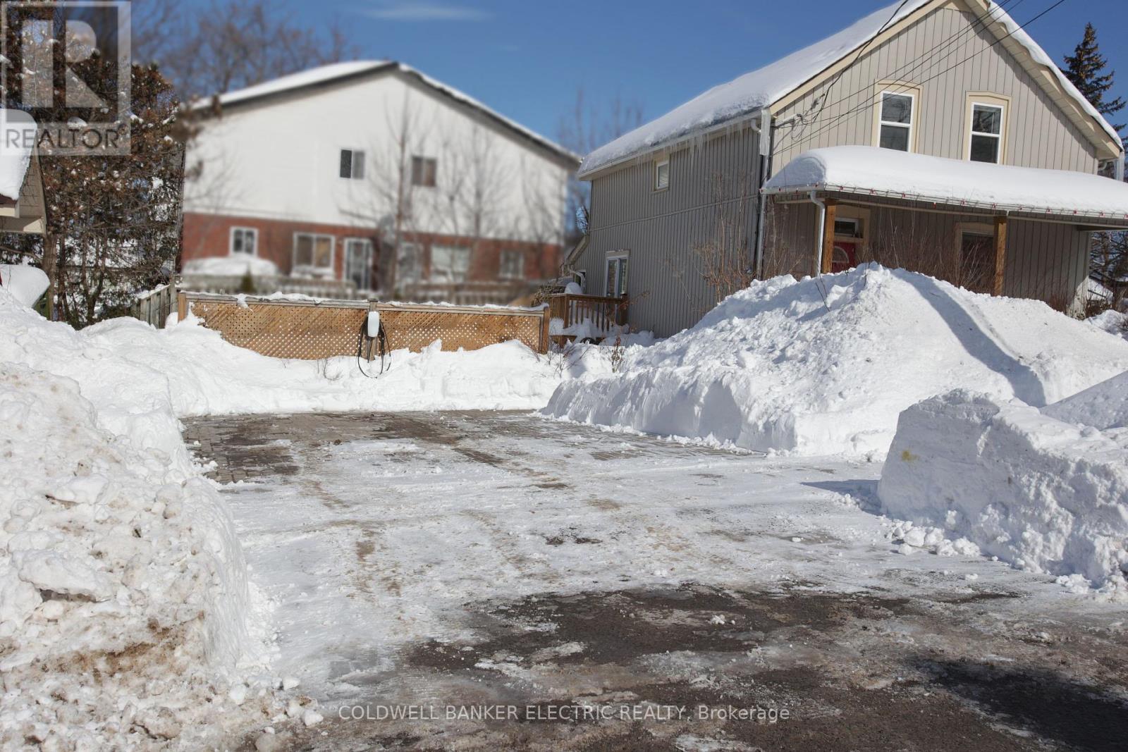 286 Edinburgh Street, Peterborough, Ontario  K9H 3E7 - Photo 37 - X11982912