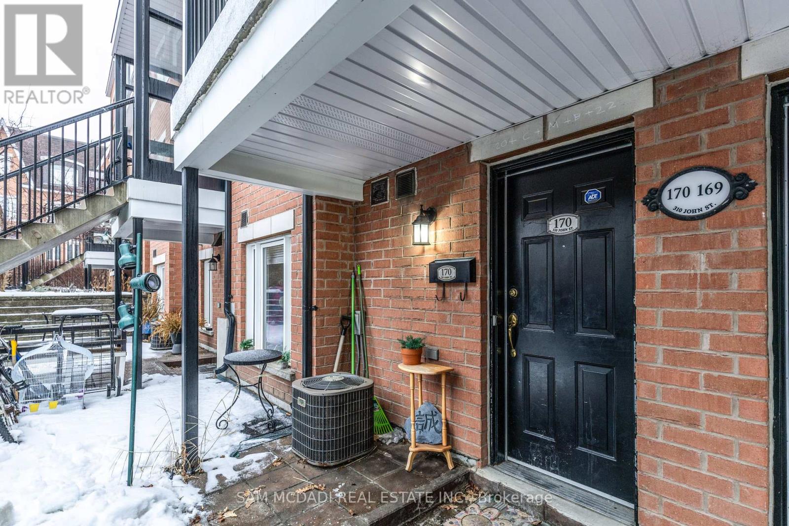 Property at 170 - 310 JOHN STREET image
