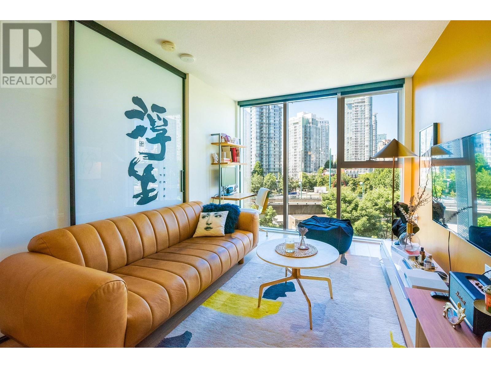 Listing Picture 10 of 10 : 587 87 NELSON STREET, Vancouver / 溫哥華 - 魯藝地產 Yvonne Lu Group - MLS Medallion Club Member