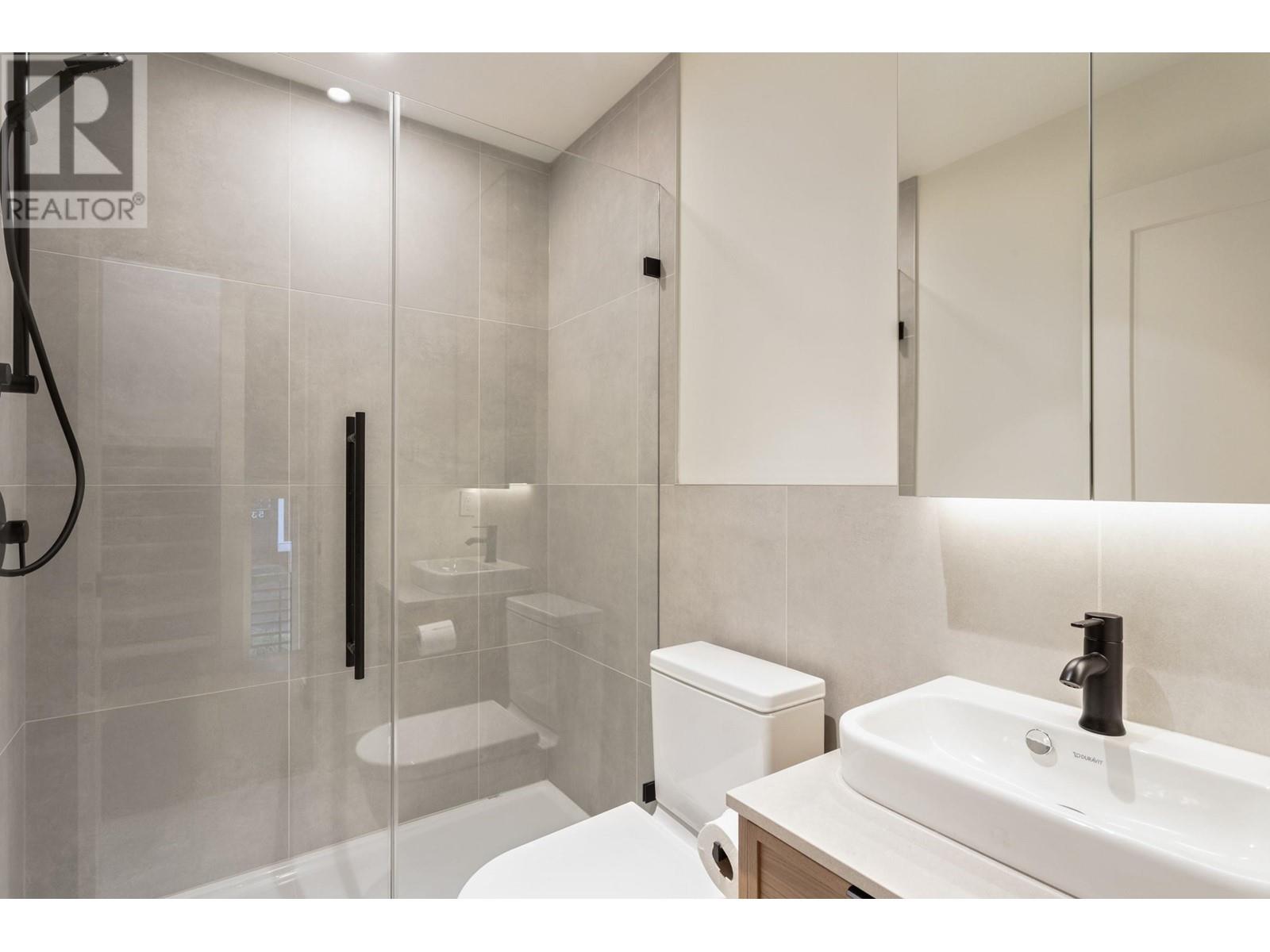 18 632 E 3rd Street, North Vancouver, British Columbia  V7L 0J1 - Photo 28 - R2969276