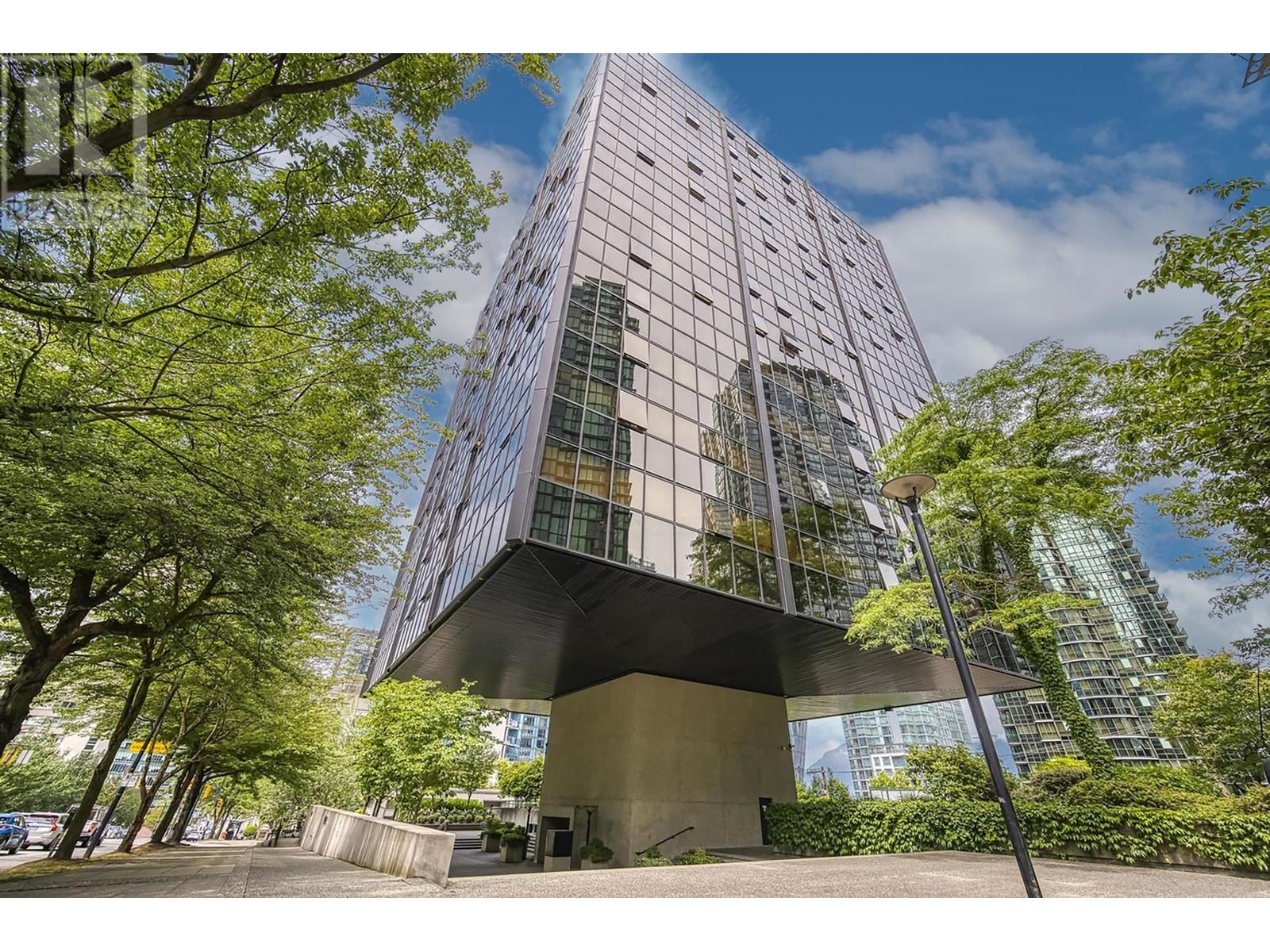 Listing Picture 22 of 23 : 809 1333 W GEORGIA STREET, Vancouver / 溫哥華 - 魯藝地產 Yvonne Lu Group - MLS Medallion Club Member