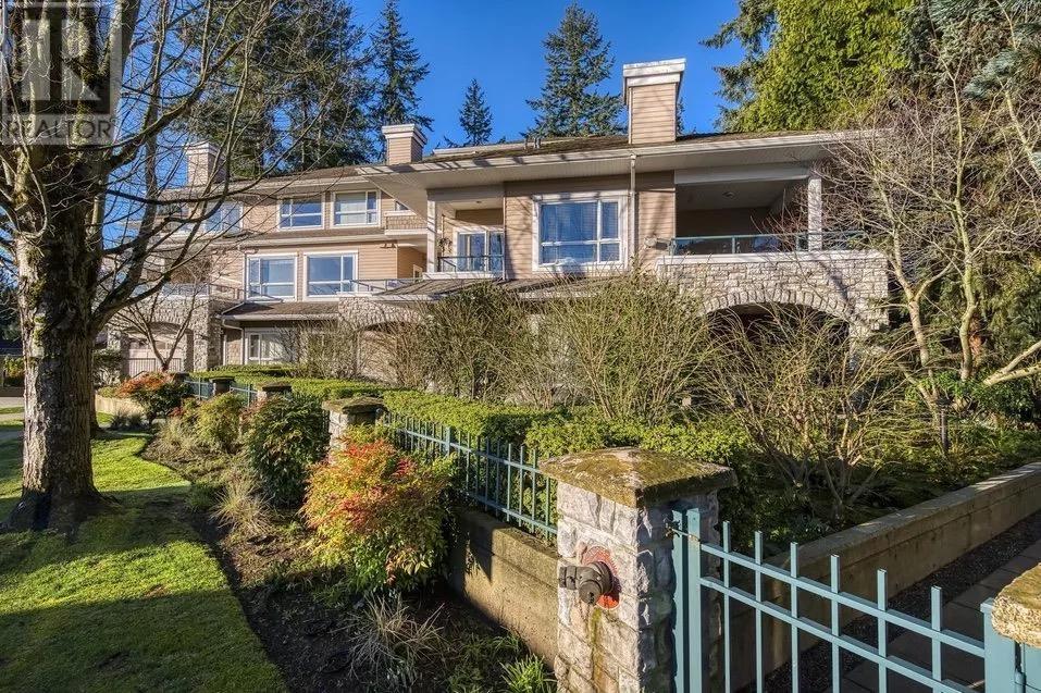 306 3151 Connaught Crescent, North Vancouver, British Columbia  V7R 4X6 - Photo 2 - R2969317