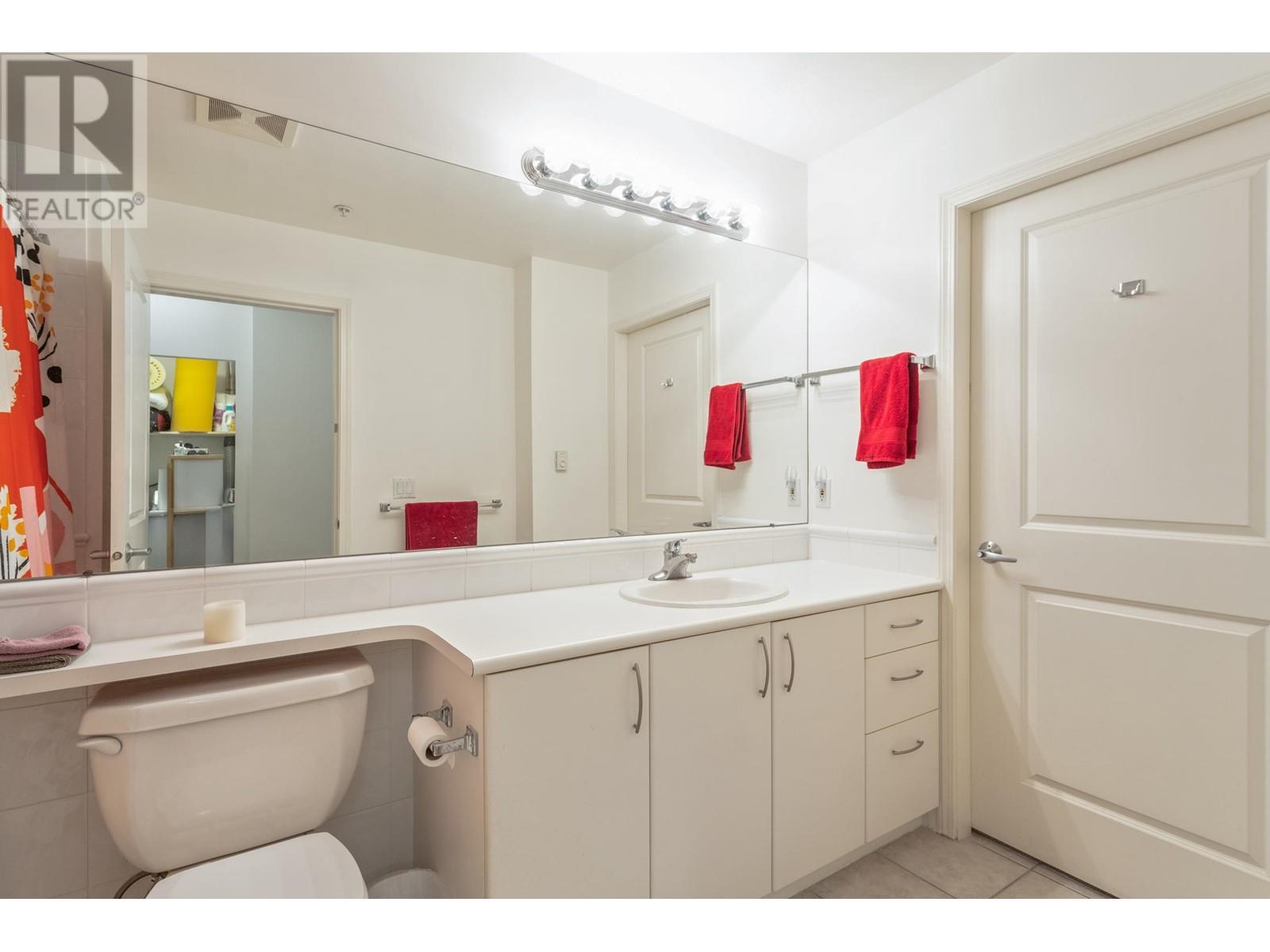 306 3151 Connaught Crescent, North Vancouver, British Columbia  V7R 4X6 - Photo 20 - R2969317