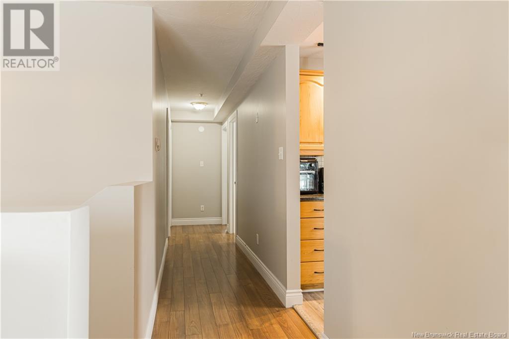 Property at 46762 Homestead Road image 3