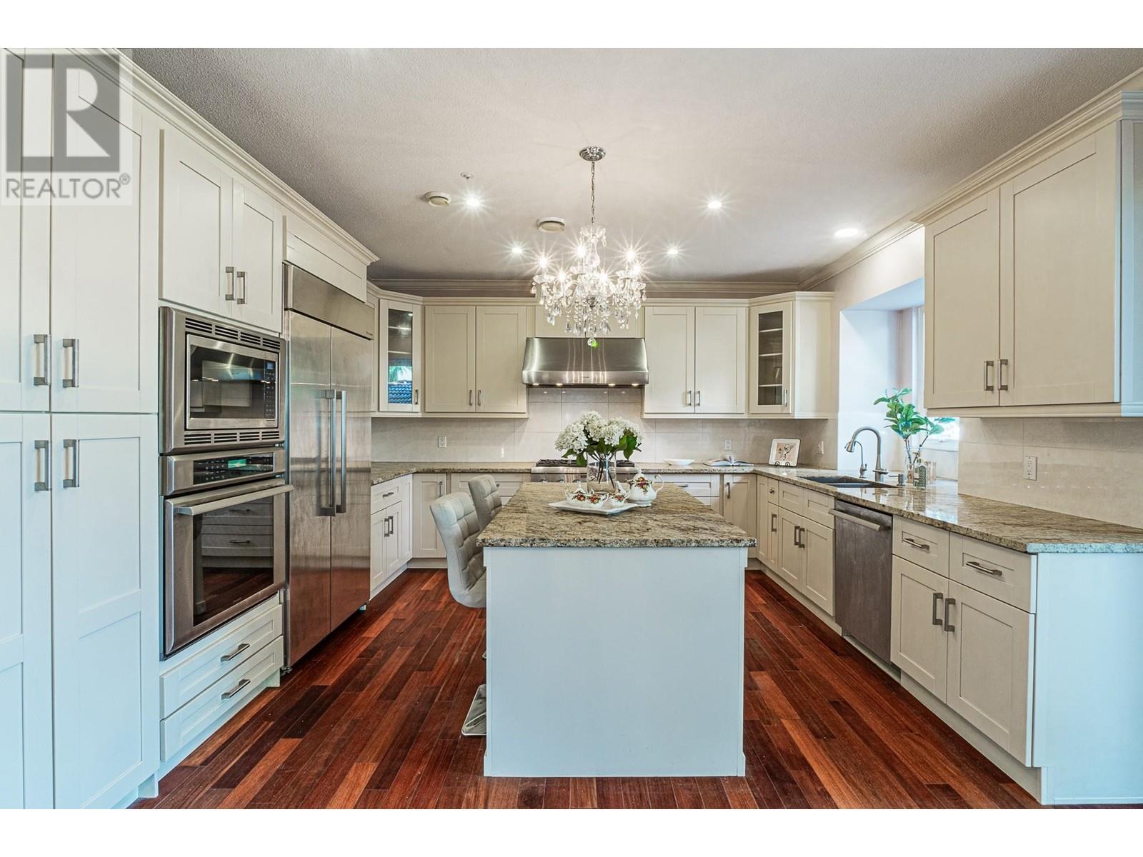 4255 W 15th Avenue, Vancouver, British Columbia  V6R 3A7 - Photo 6 - R2968494