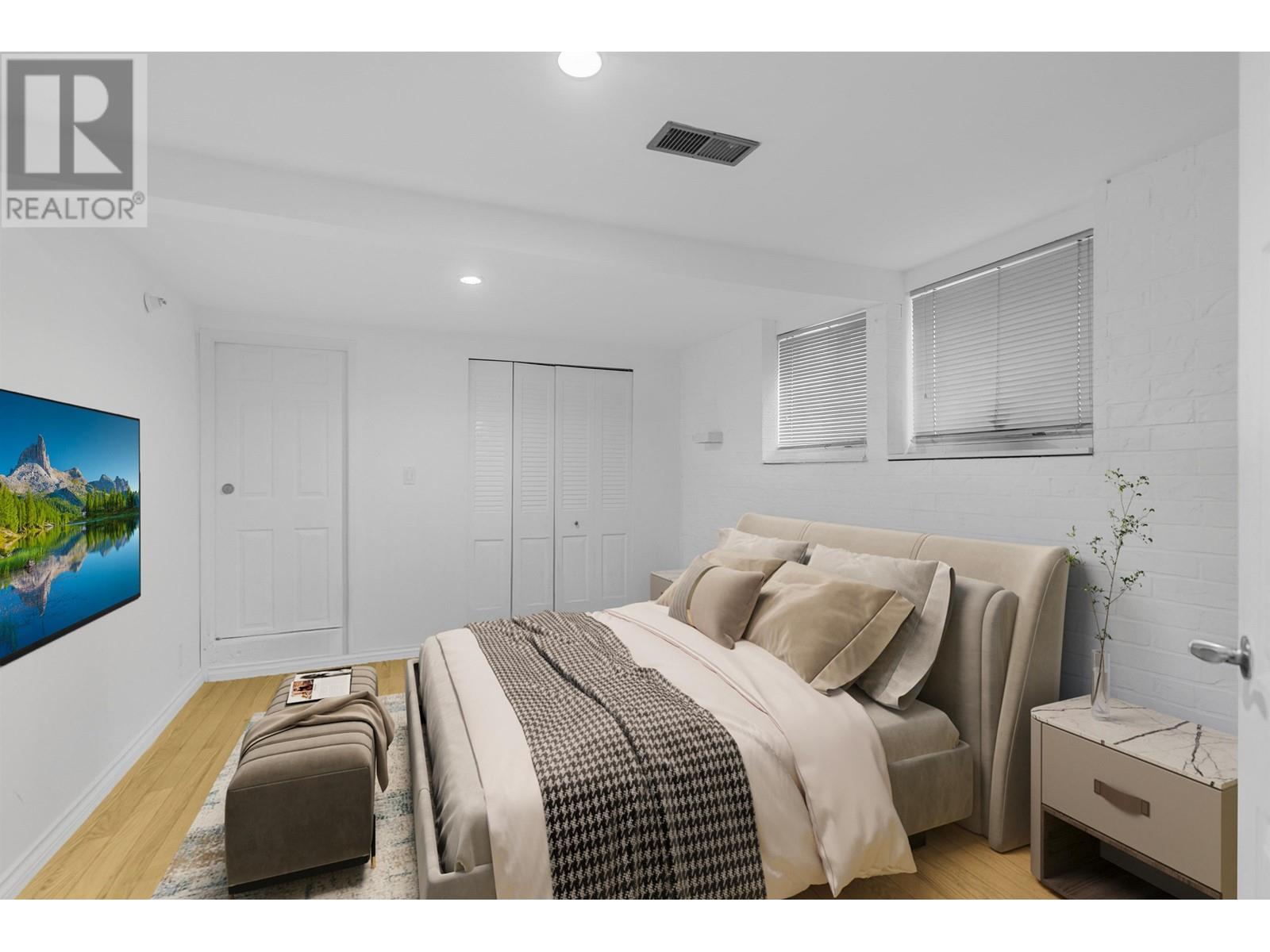6394 Chester Street, Vancouver, British Columbia  V5W 3C3 - Photo 5 - R2969280